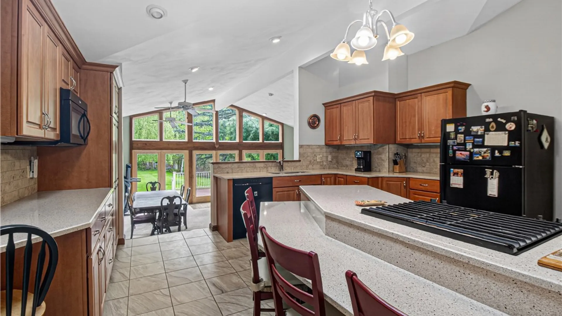 Property at 7 Homestead Road, New Hartford, NY 13323 8