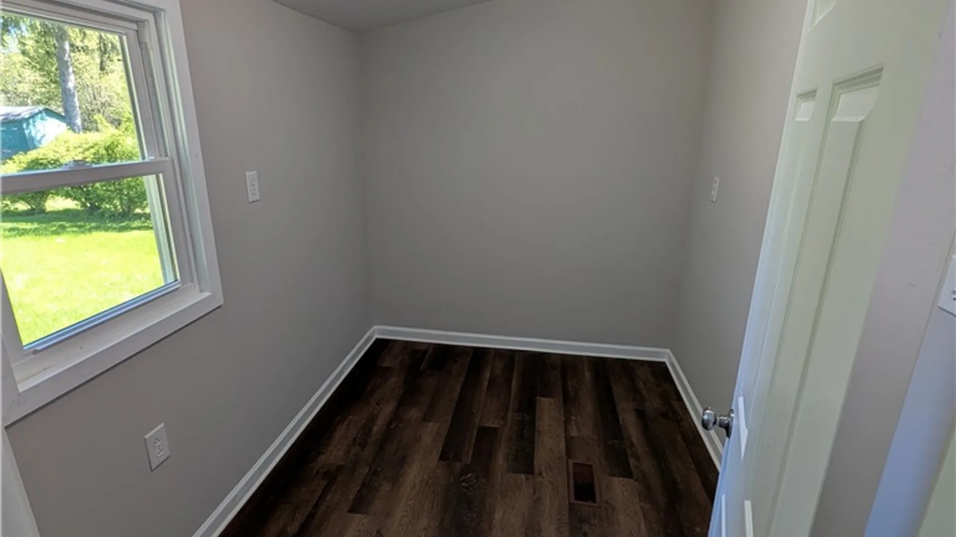 Property at 521 Luce Street, Elmira City, NY 14904 18