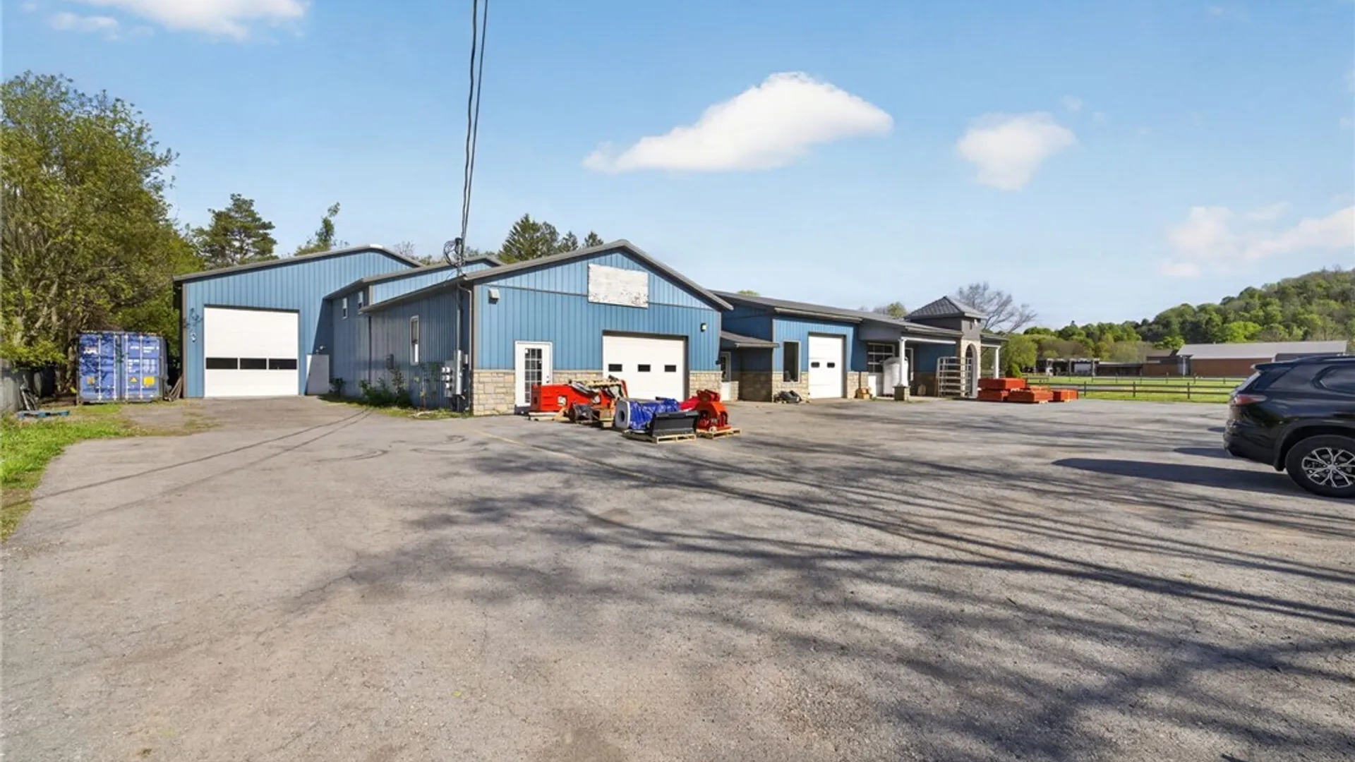 Property at 8 State Route 31, Elbridge, NY 13080 3