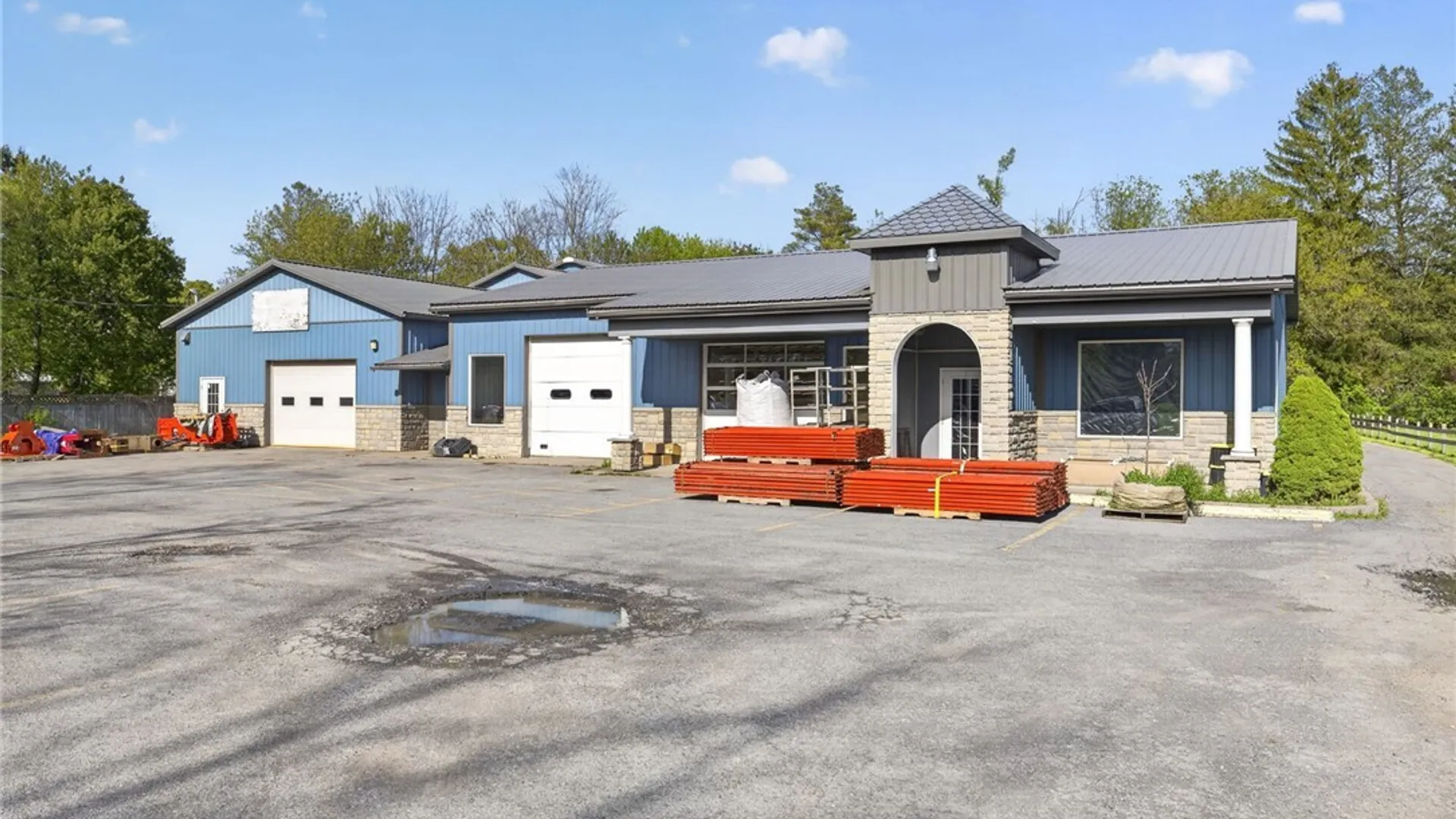 Property at 8 State Route 31, Elbridge, NY 13080 4