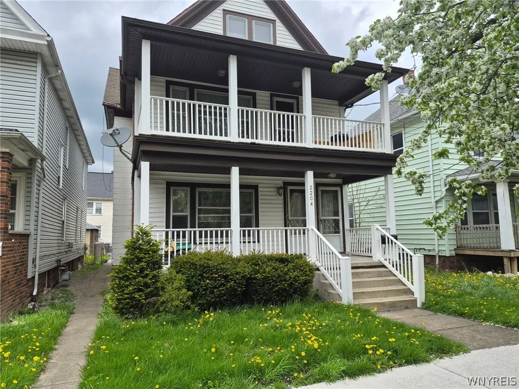 Property at 2204 La Salle Avenue, Niagara Falls, NY 14301