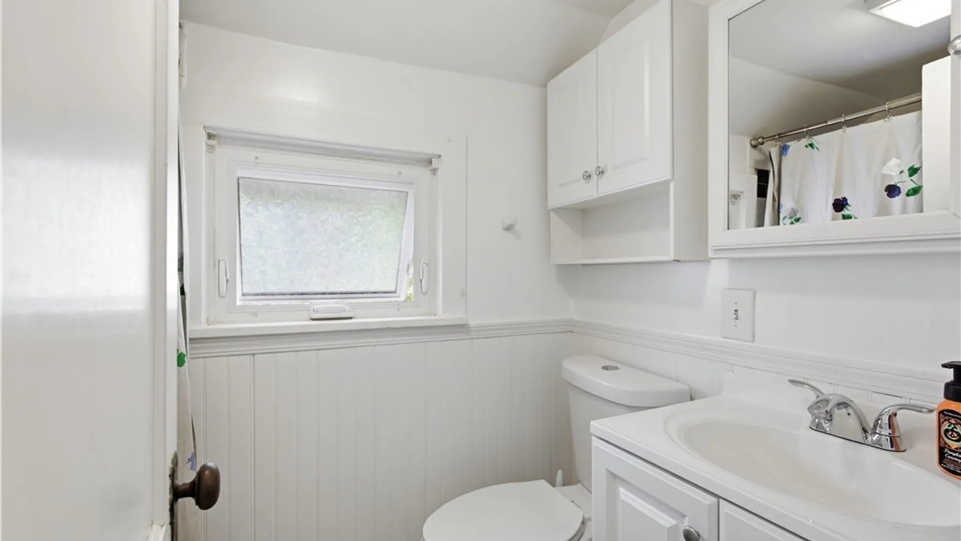 Property at 106 Lynhurst Avenue, Clay, NY 13212 16