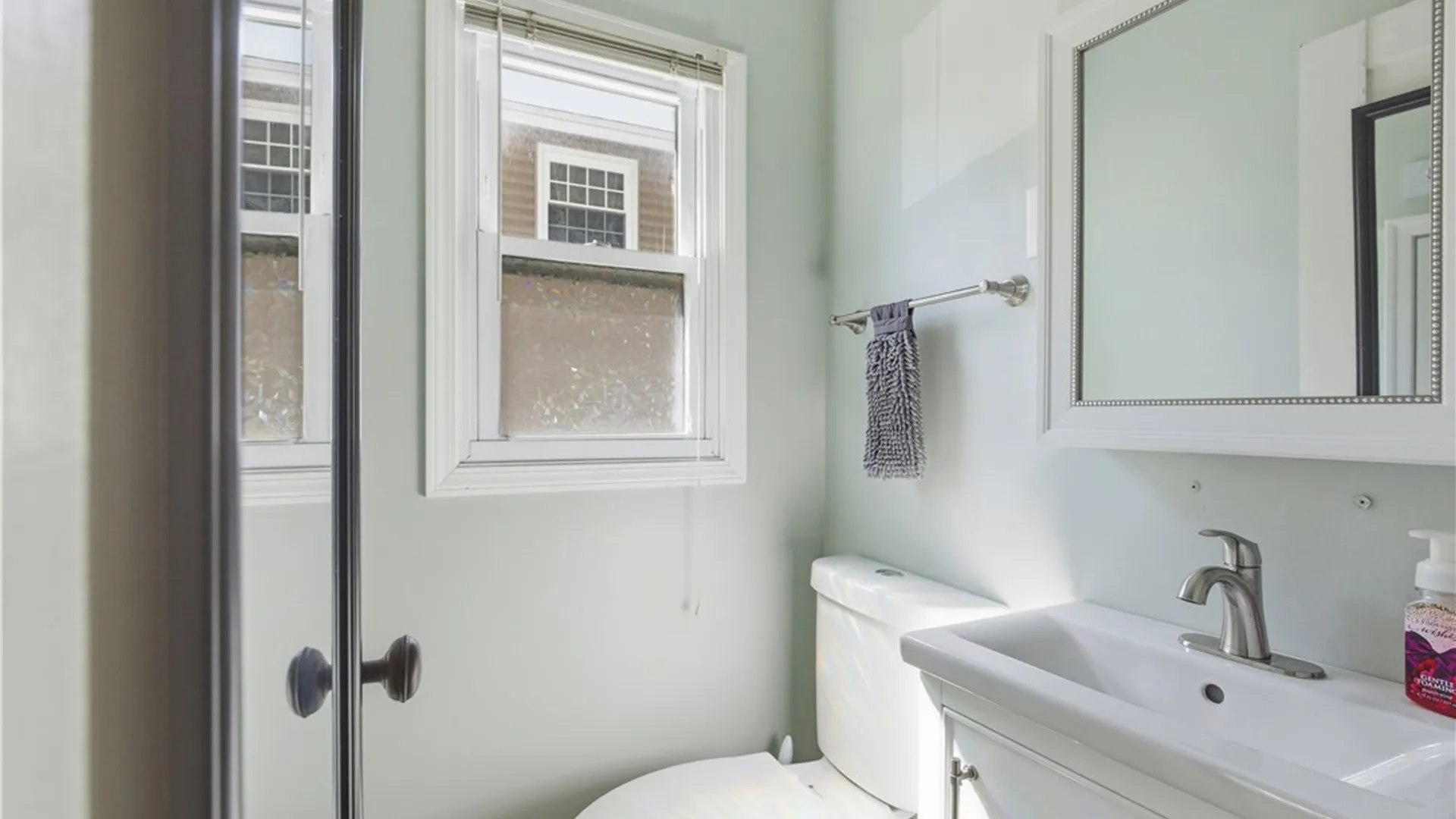 Property at 106 Lynhurst Avenue, Clay, NY 13212 11