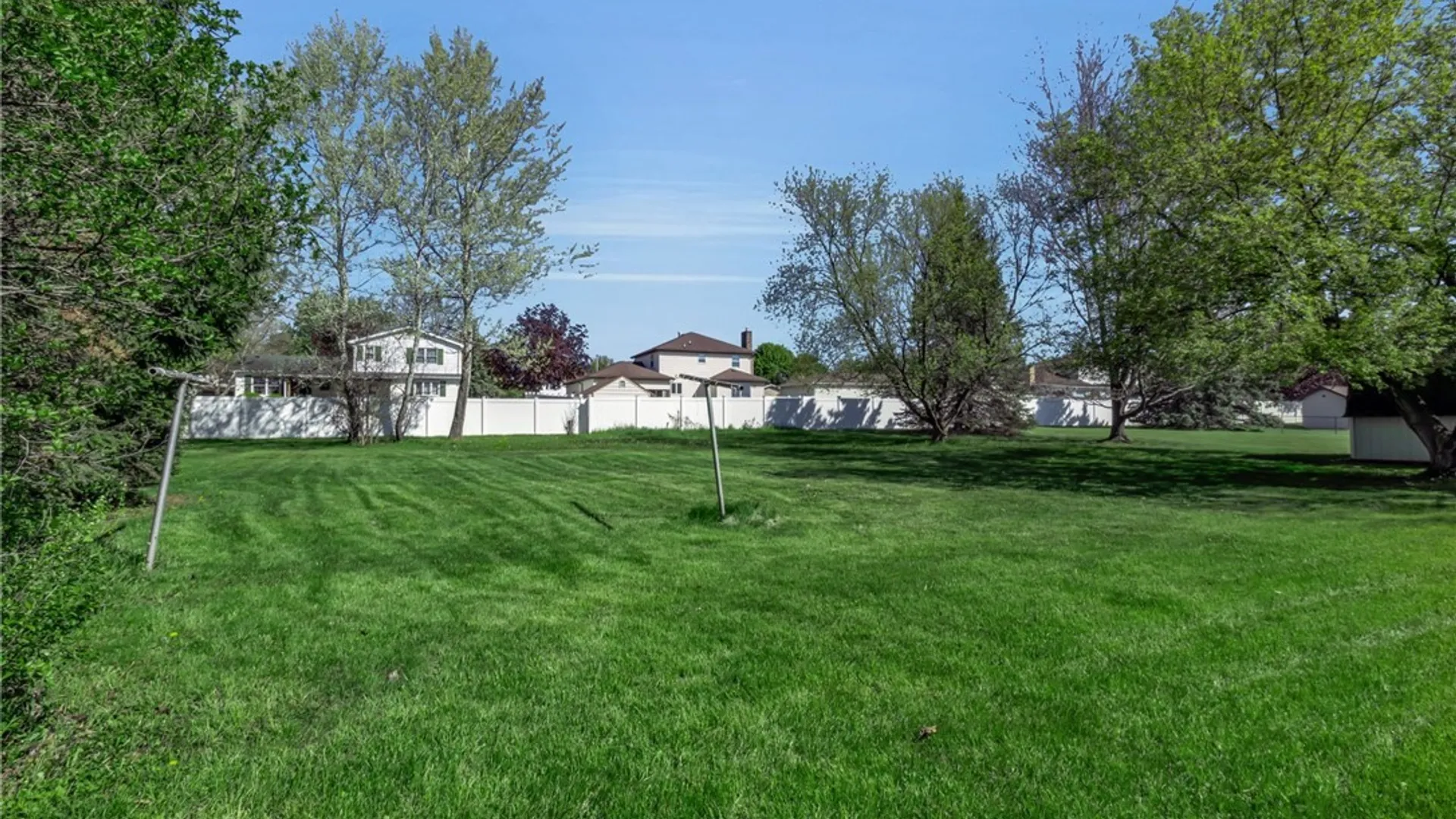 Property at 8130 Packard Road, Niagara, NY 14304 7