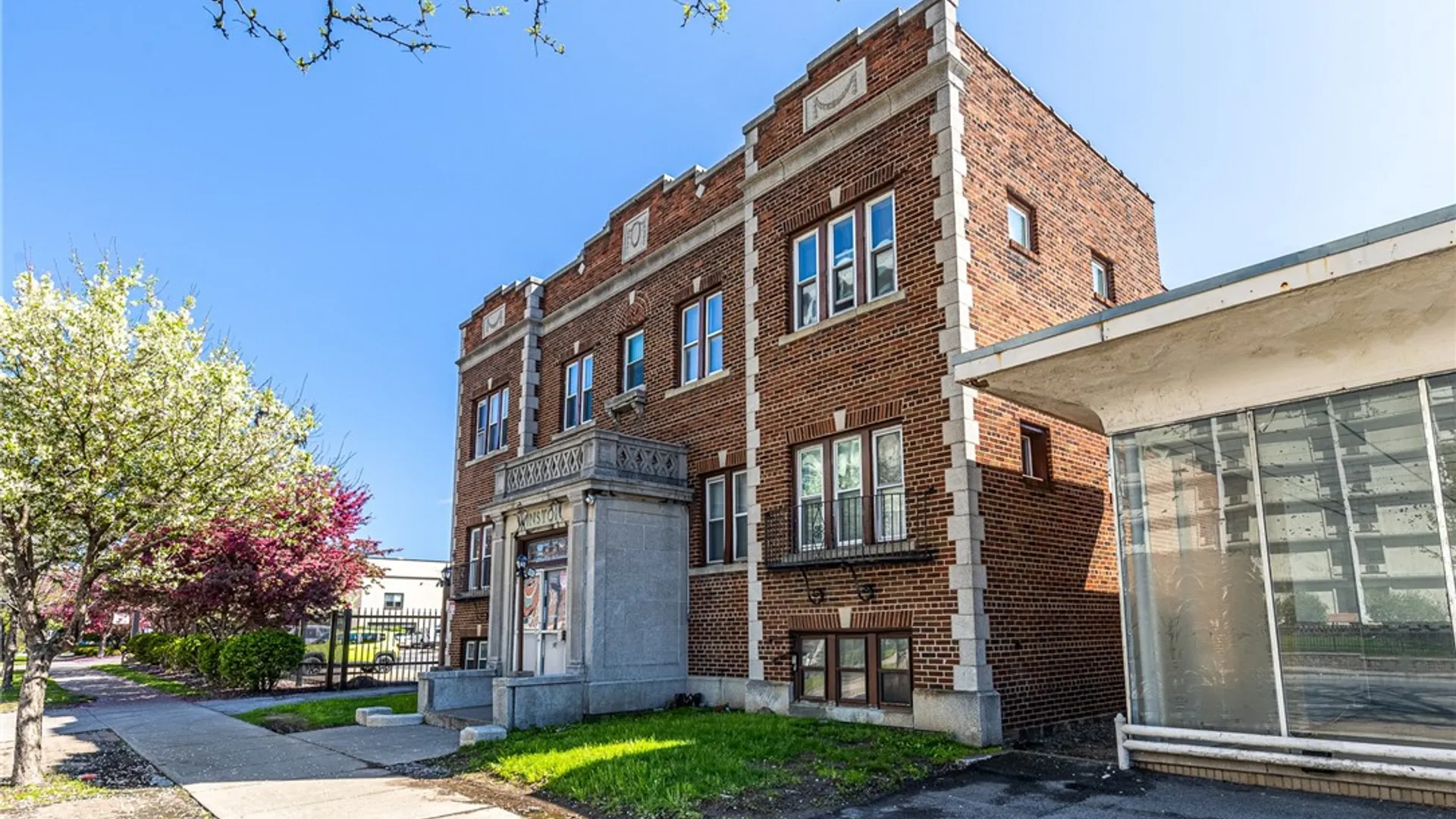 Property at 312 Lake Avenue, Rochester, NY 14608 4