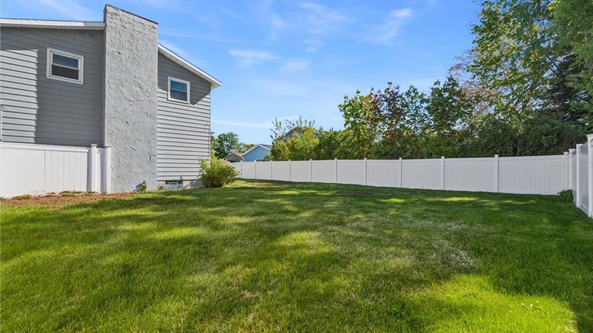 Property at 7586 Daphne Drive, Clay, NY 13212 39