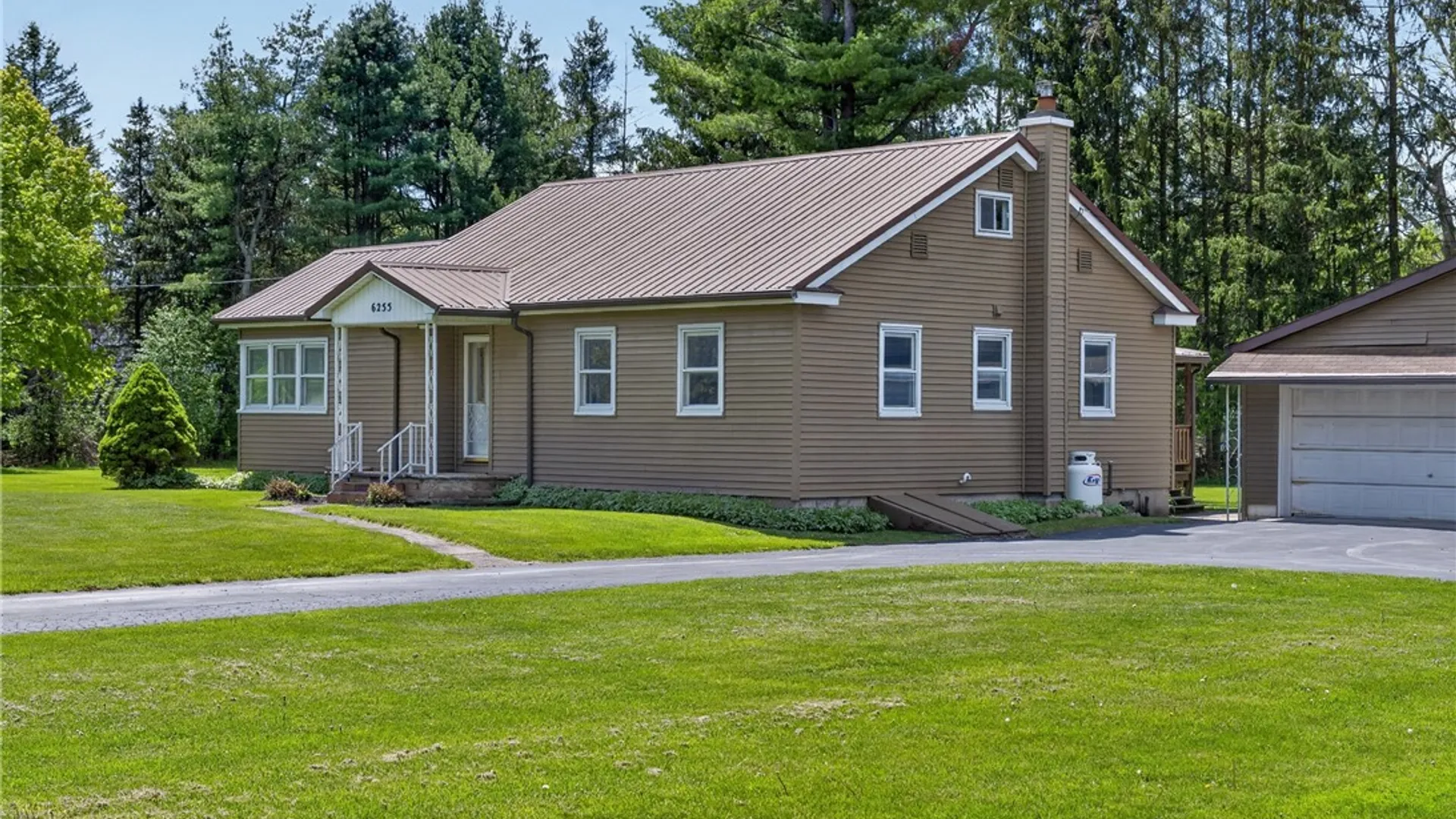 Property at 6255 S McDonald Road, Elbridge, NY 13080 3