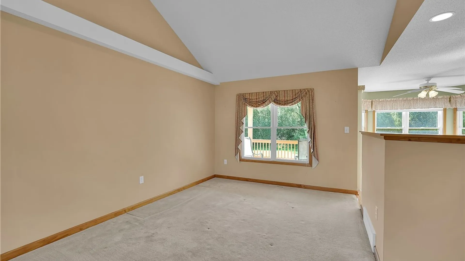 Property at 53 Alexander Parkway, Pendleton, NY 14120 4