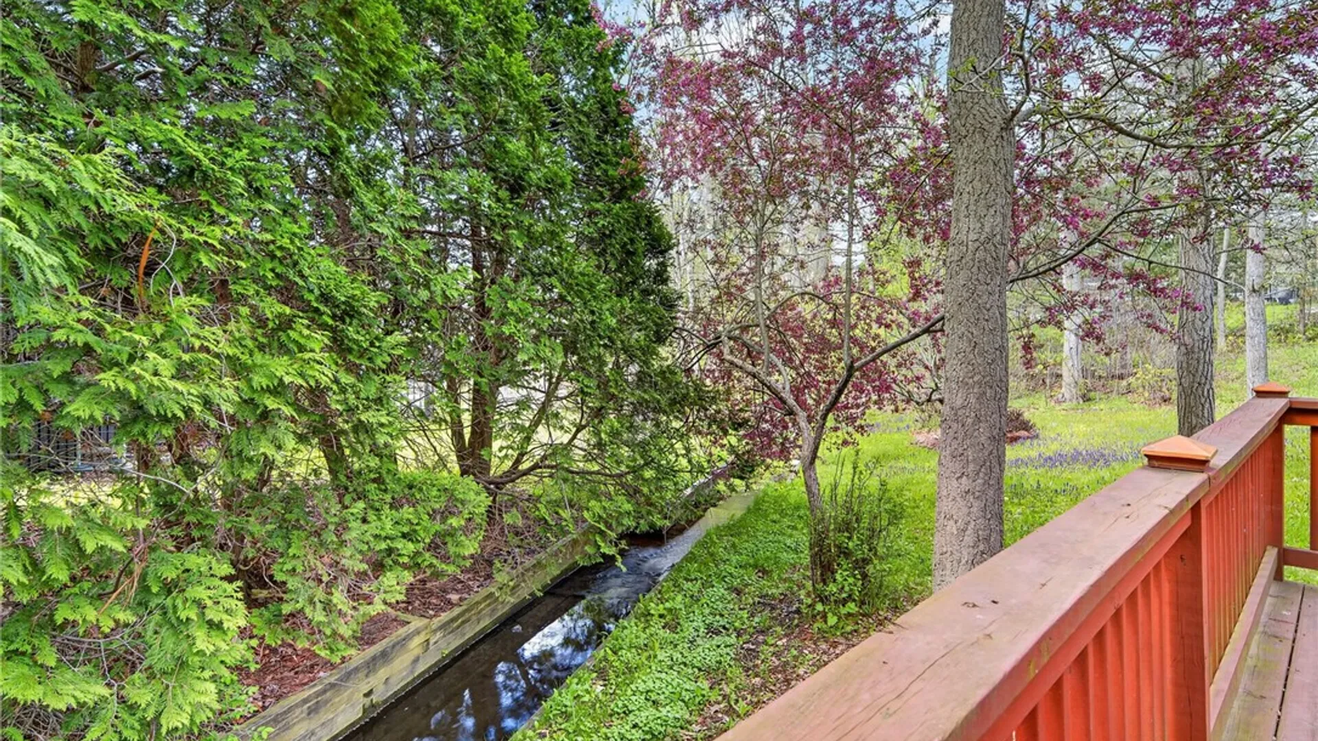 Property at 311 Saint Catherines Circle, Ithaca Town, NY 14850 32