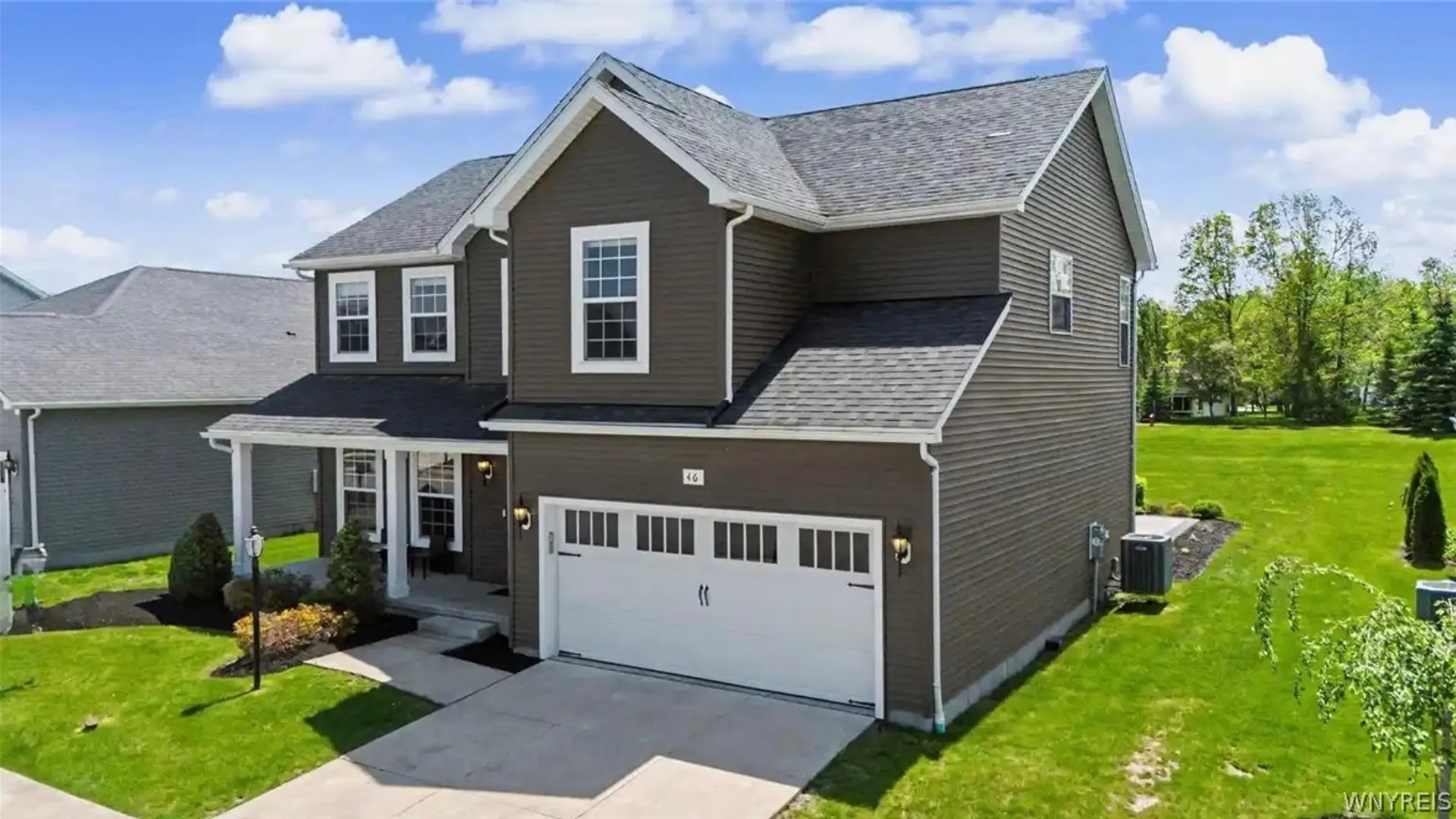 Property at 46 Eagleview Drive, Grand Island, NY 14072 4