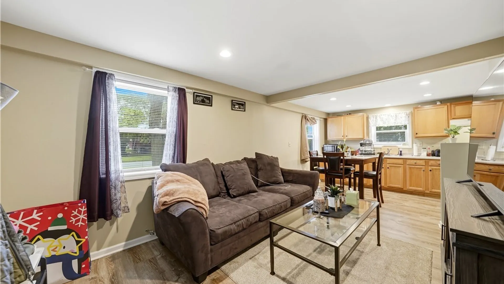 Property at 55 Washington Street, Lockport City, NY 14094 15