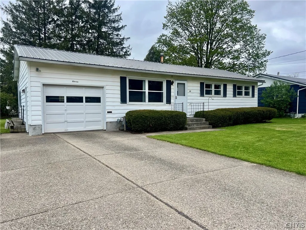 Property at 11 Meadow Drive, Homer, NY 13077