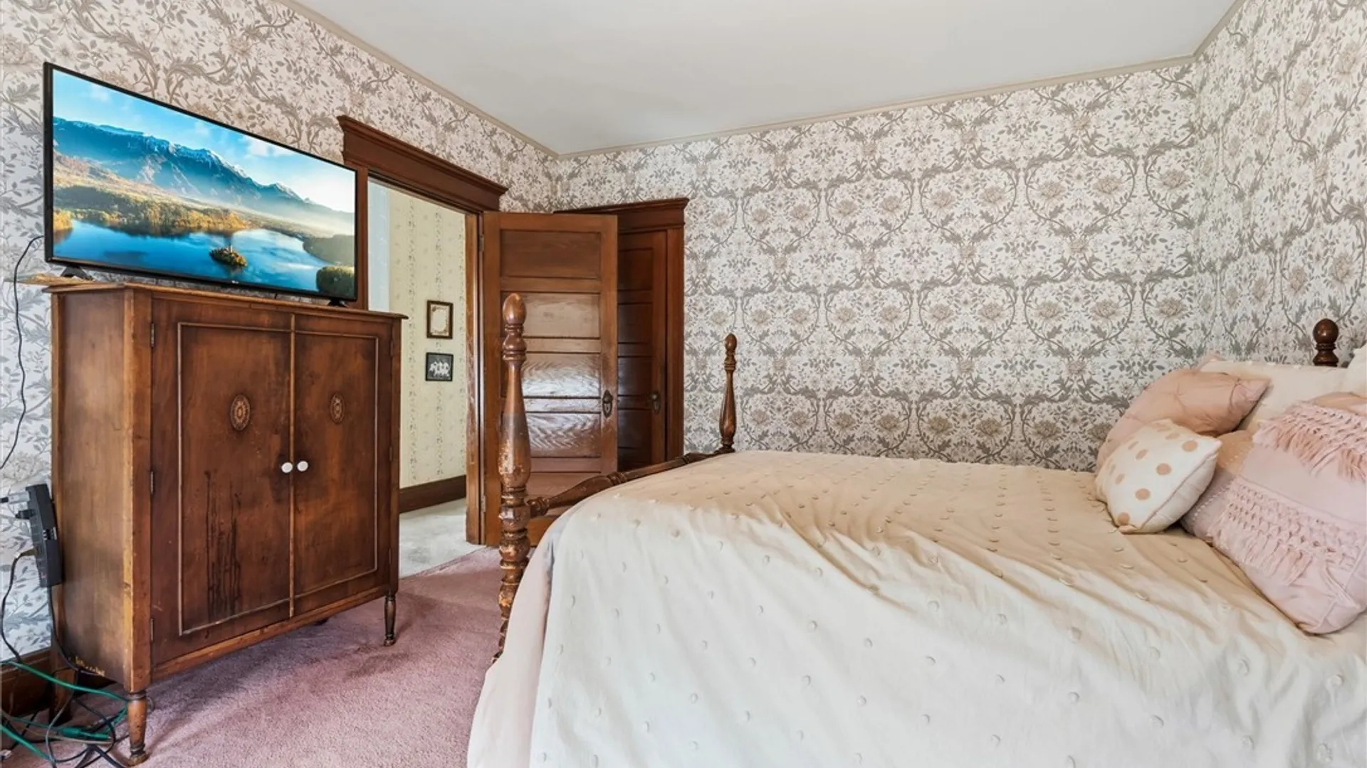 Property at 161 E Genesee Street, Auburn, NY 13021 28