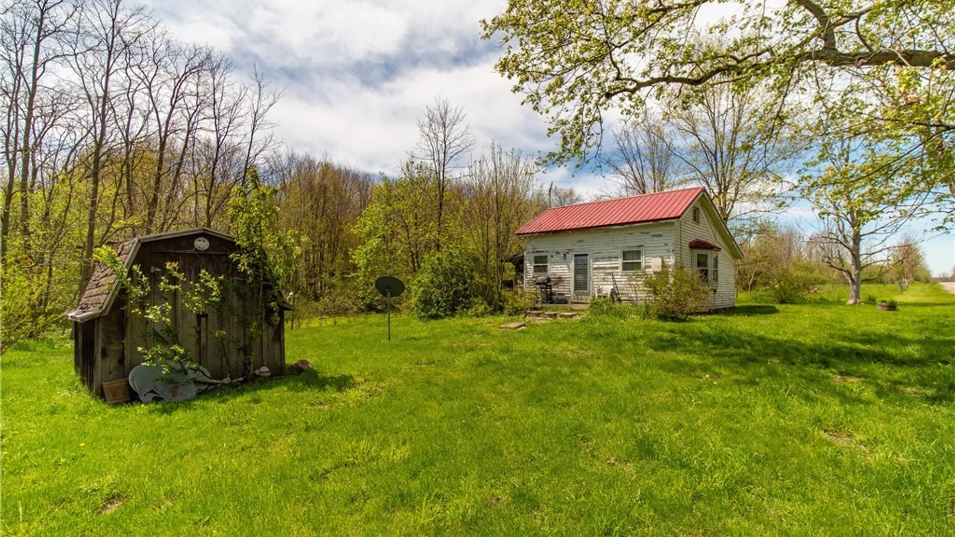 Property at 11850 Parker Road, Perrysburg, NY 14129 14