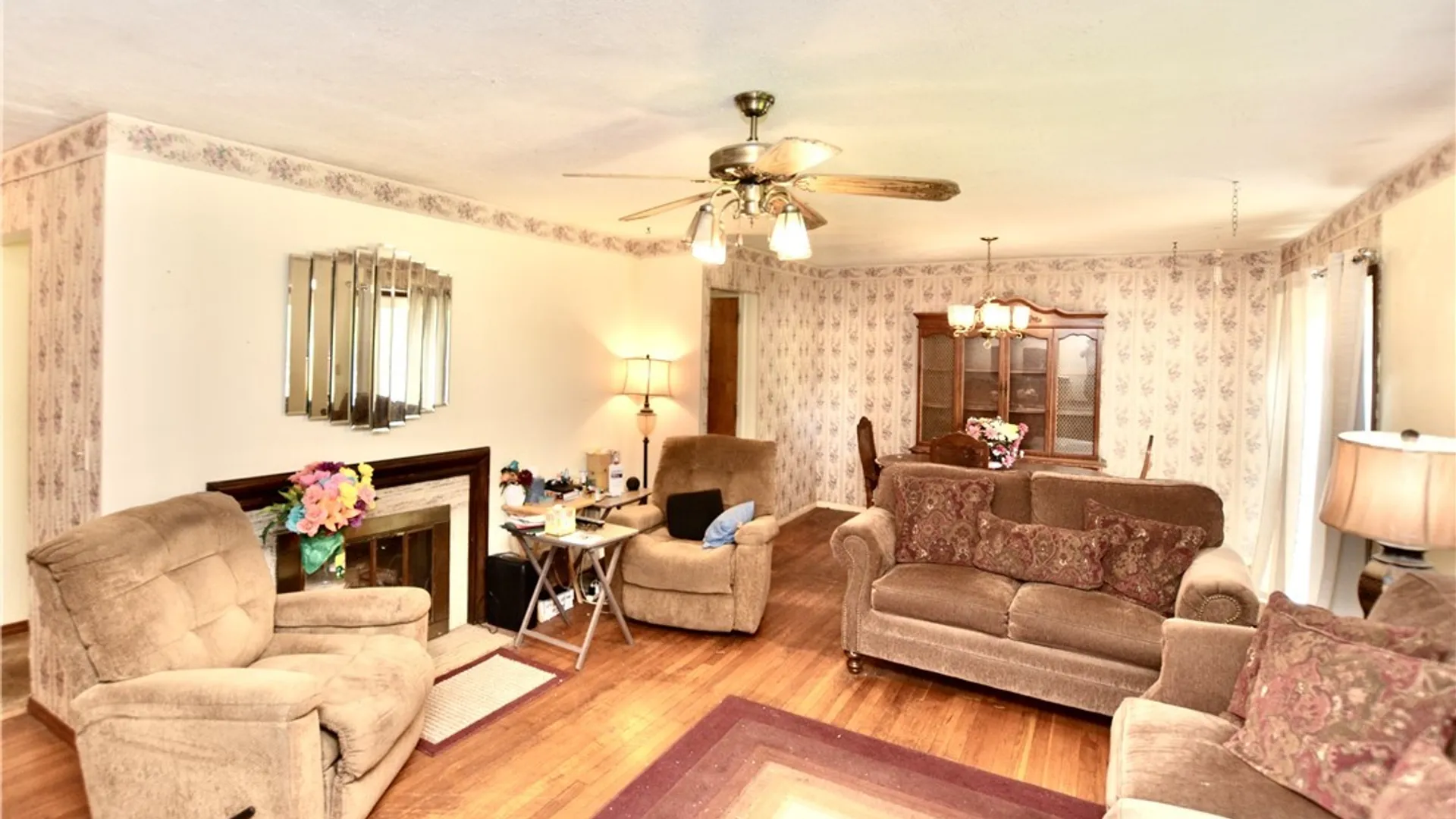 Property at 246 Blackberry Road, Clay, NY 13090 3