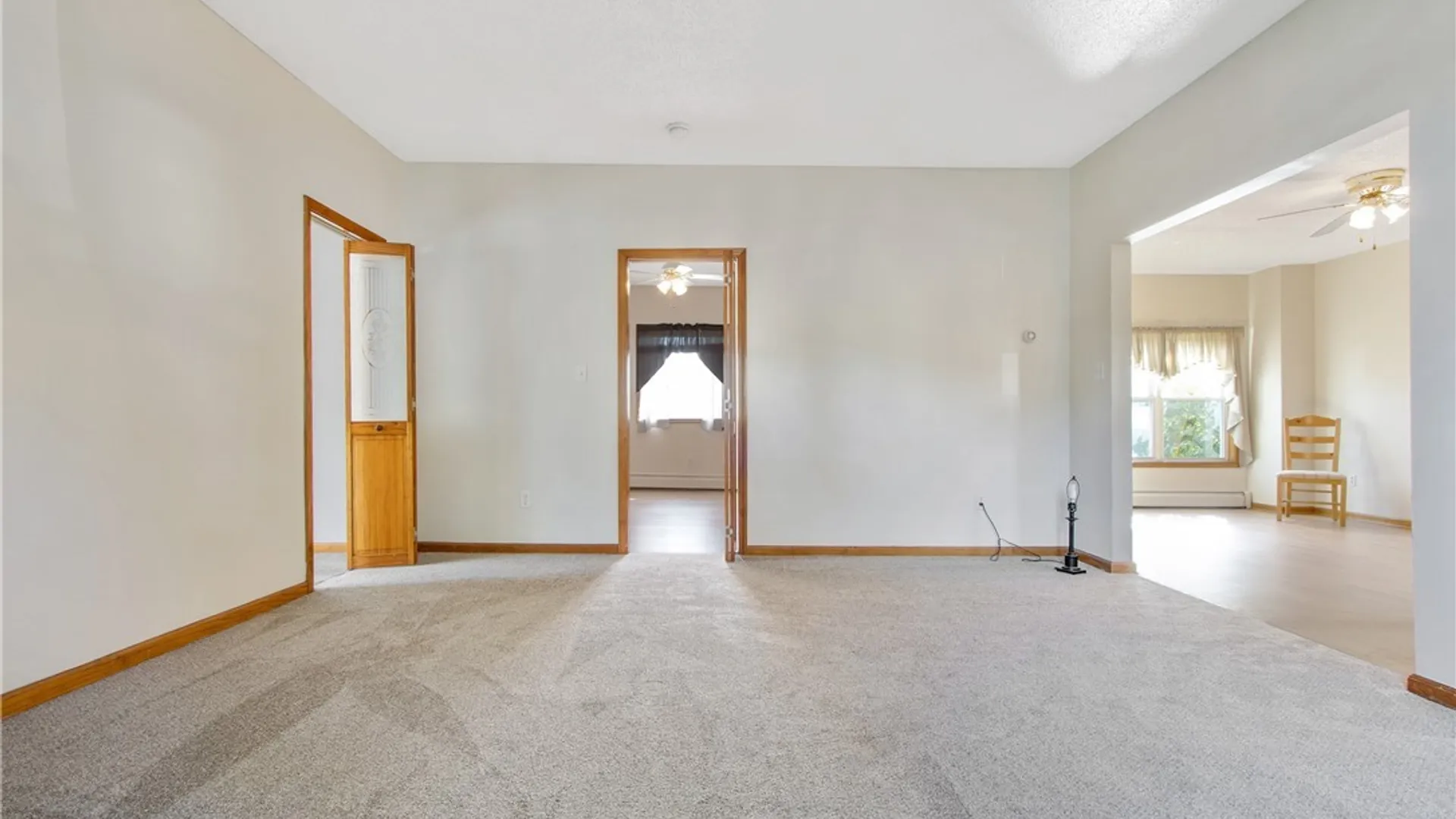 Property at 2454 Niagara Road, Wheatfield, NY 14304 15