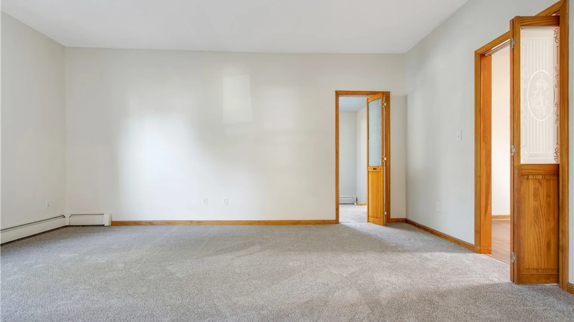 Property at 2454 Niagara Road, Wheatfield, NY 14304 16