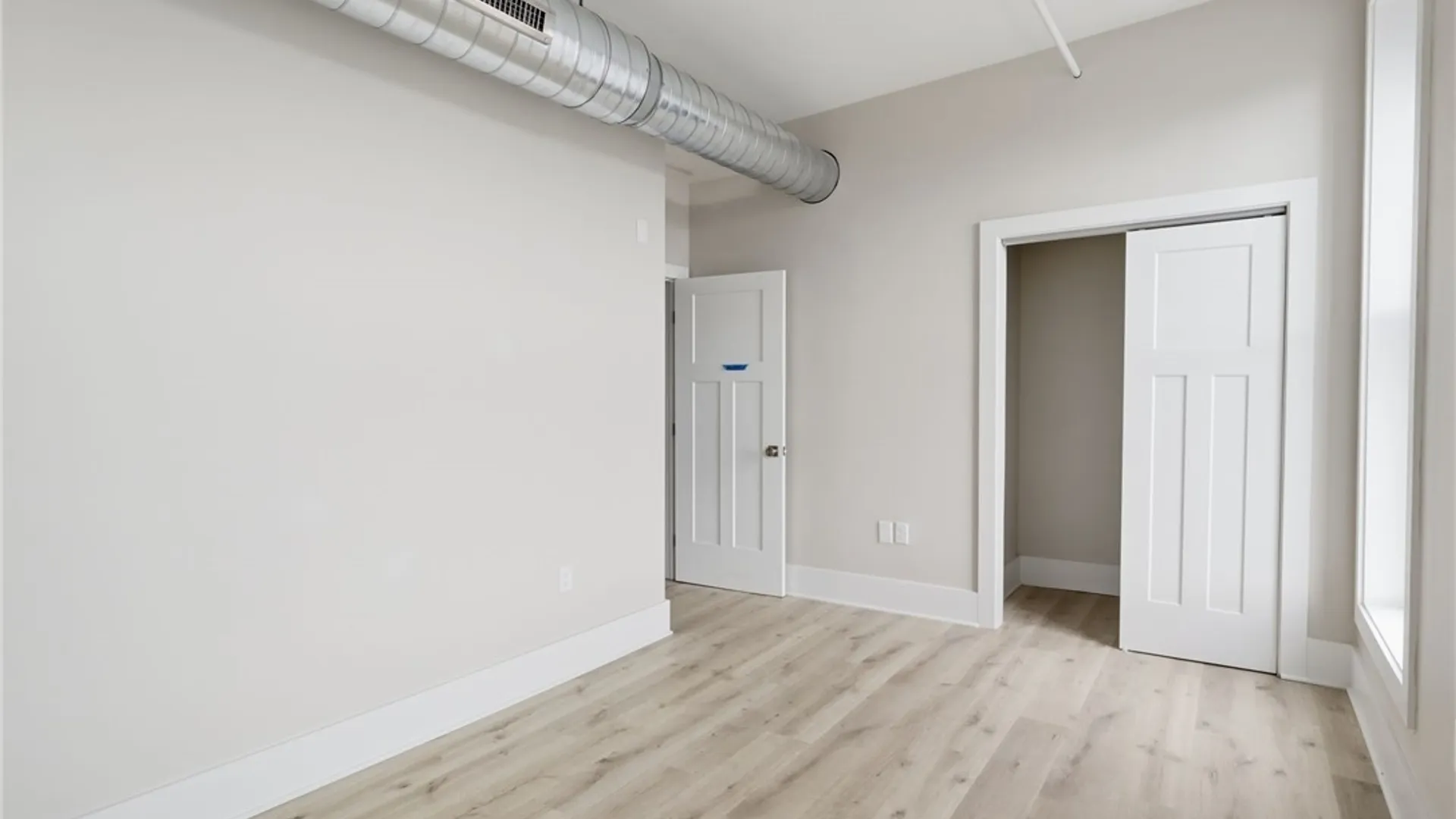 Property at 136 Seneca Street, Buffalo, NY 14203 25
