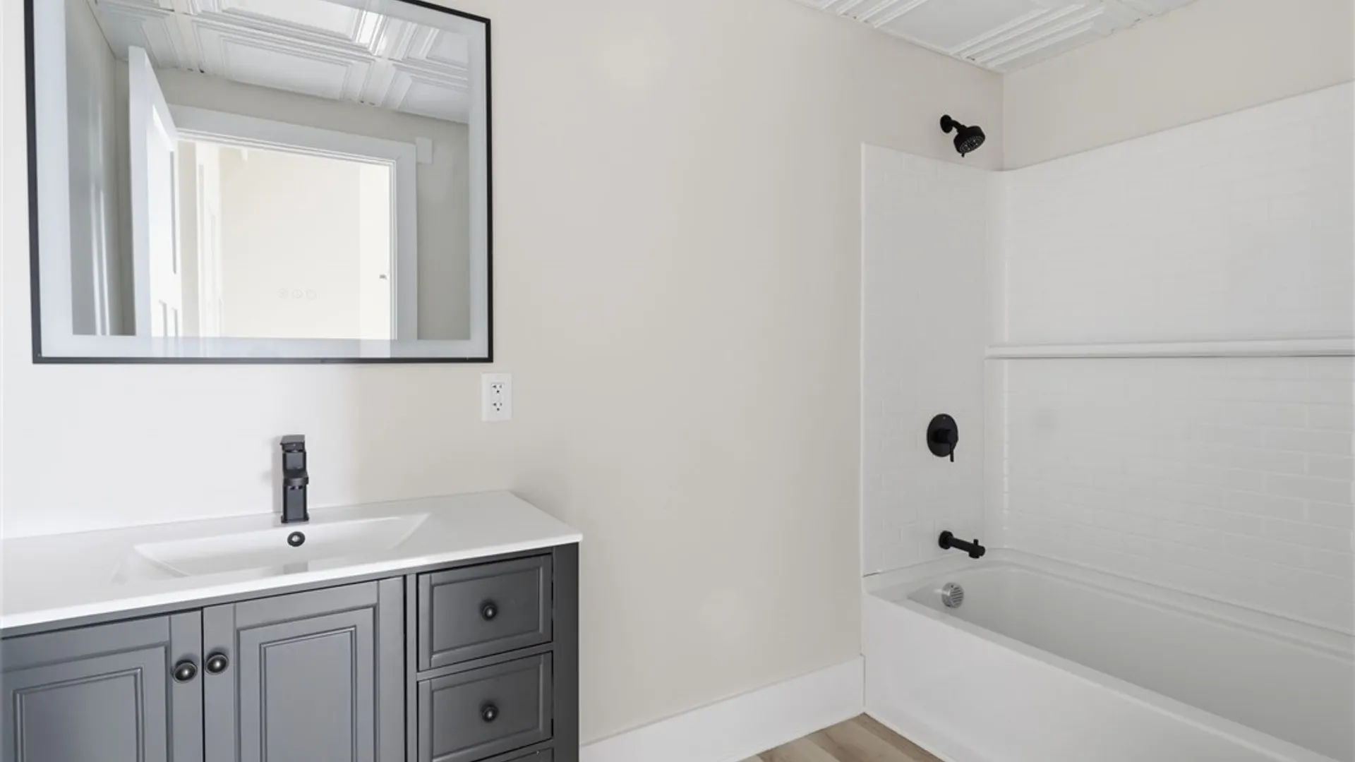 Property at 136 Seneca Street, Buffalo, NY 14203 26