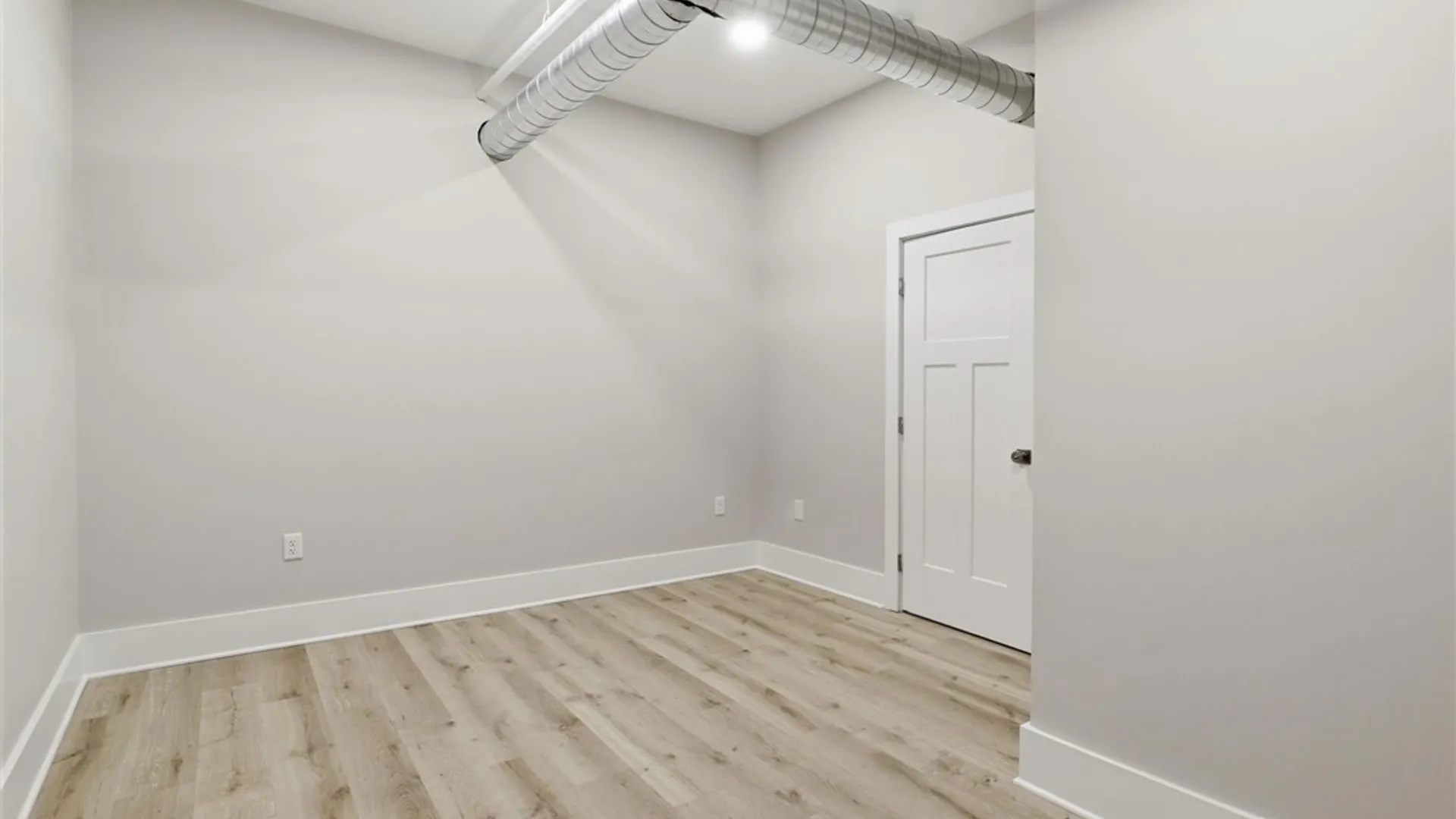Property at 136 Seneca Street, Buffalo, NY 14203 32