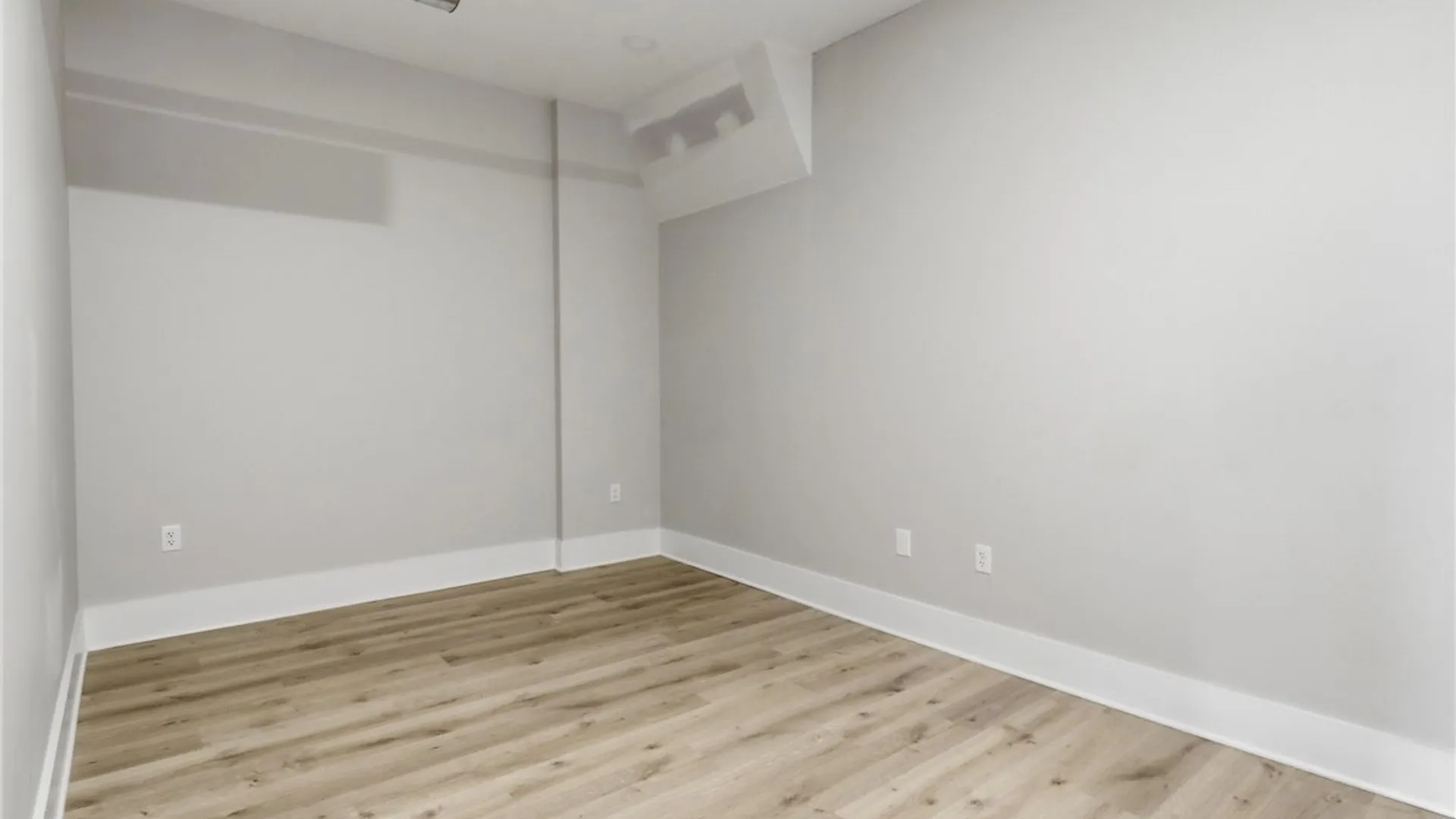 Property at 136 Seneca Street, Buffalo, NY 14203 33