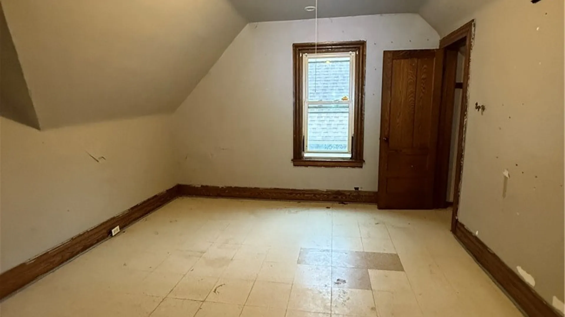 Property at 330 Avenue B, Rochester, NY 14621 8