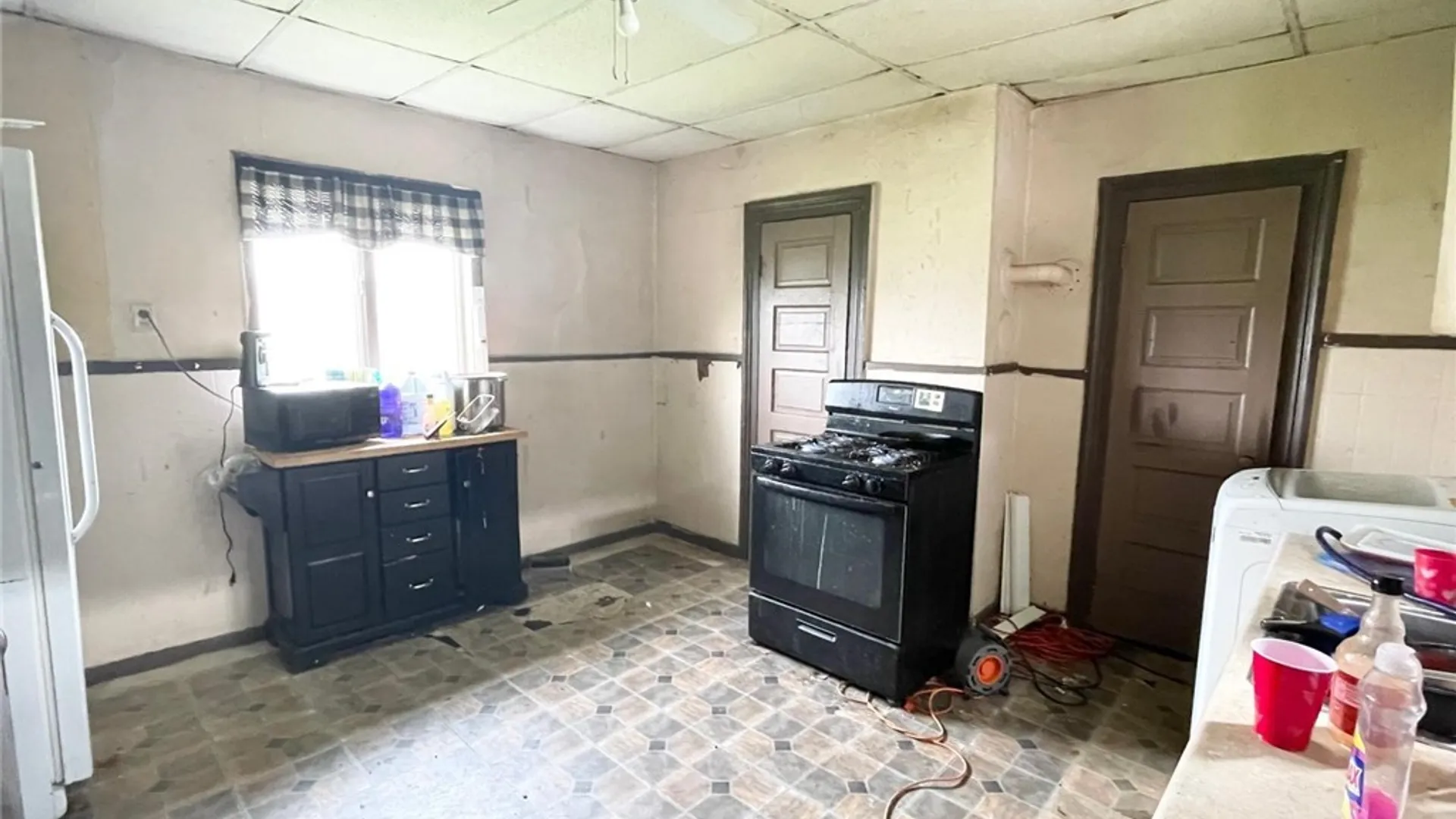 Property at 101 Gatchell Street, Buffalo, NY 14212 12