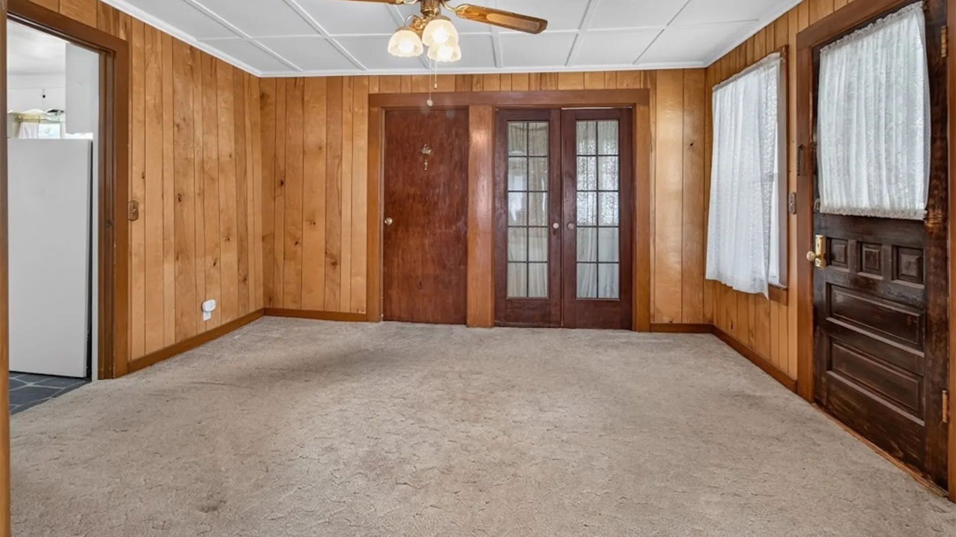 Property at 812 West Avenue, Shelby, NY 14103 7