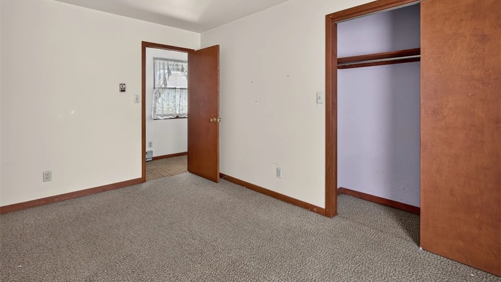 Property at 812 West Avenue, Shelby, NY 14103 26