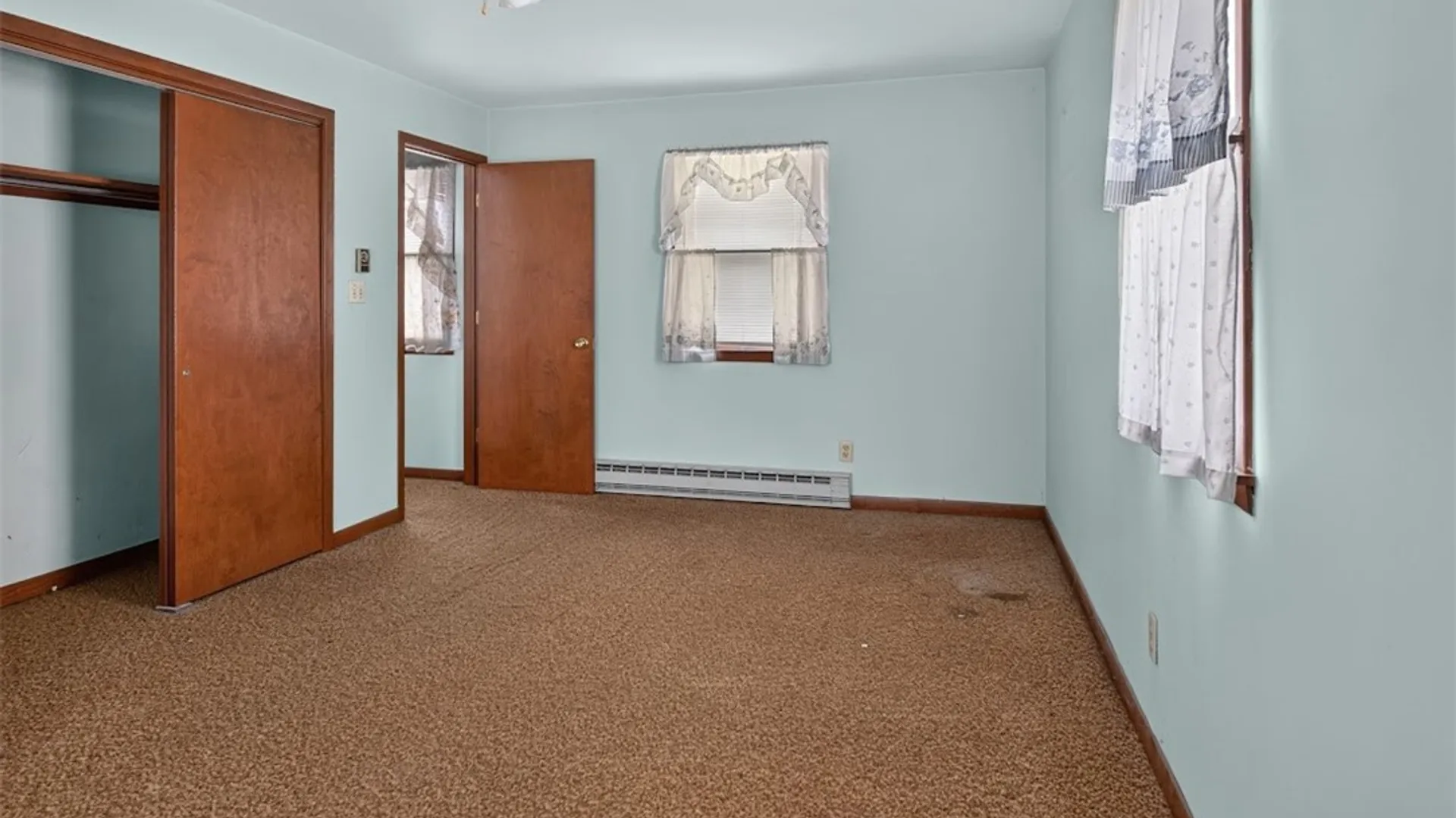 Property at 812 West Avenue, Shelby, NY 14103 28