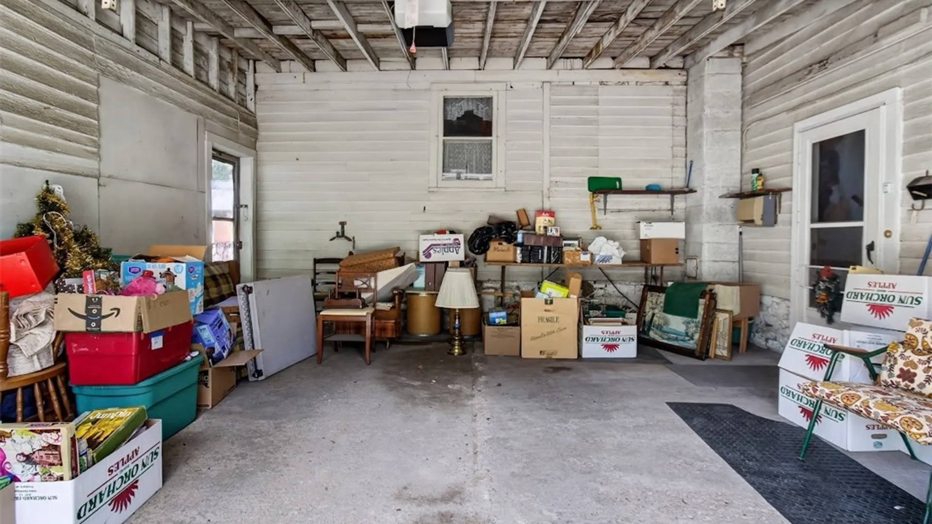 Property at 812 West Avenue, Shelby, NY 14103 36