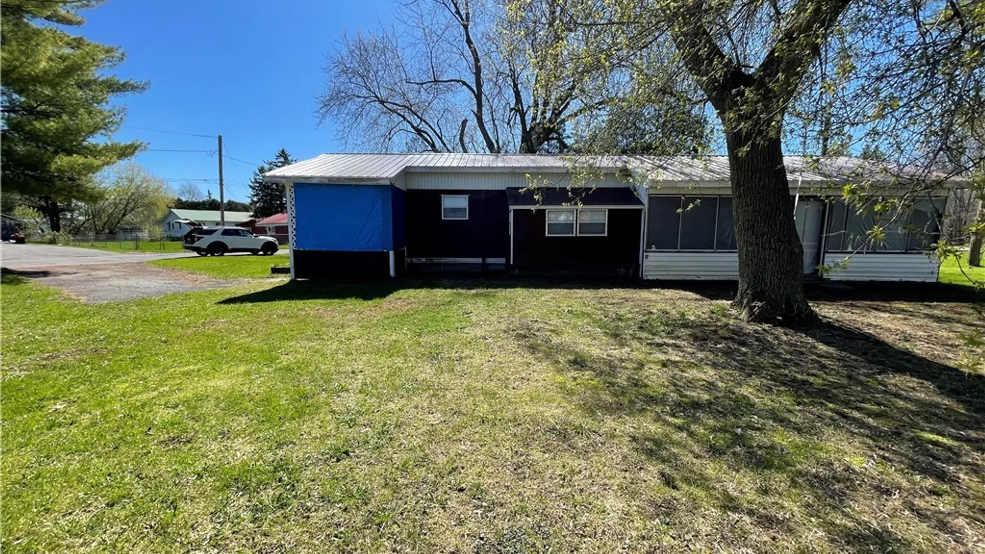 Property at 925 Albany Avenue, Ogdensburg, NY 13669 3