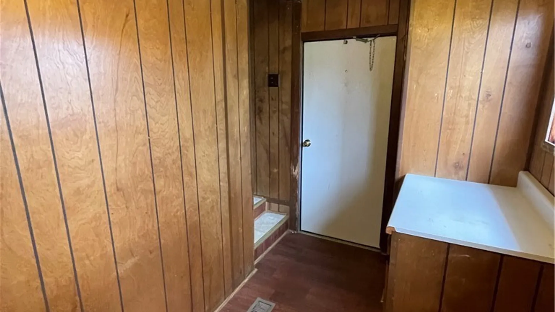 Property at 925 Albany Avenue, Ogdensburg, NY 13669 5