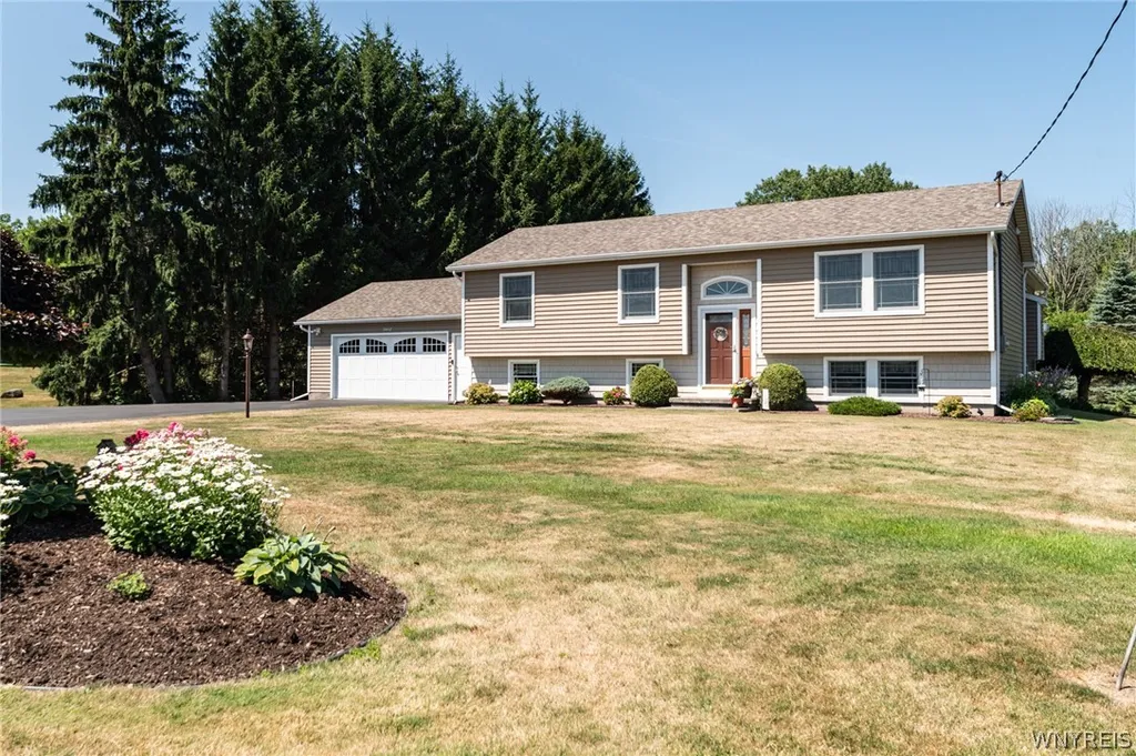 Property at 7412 S Pearl Road, Oakfield, NY 14125