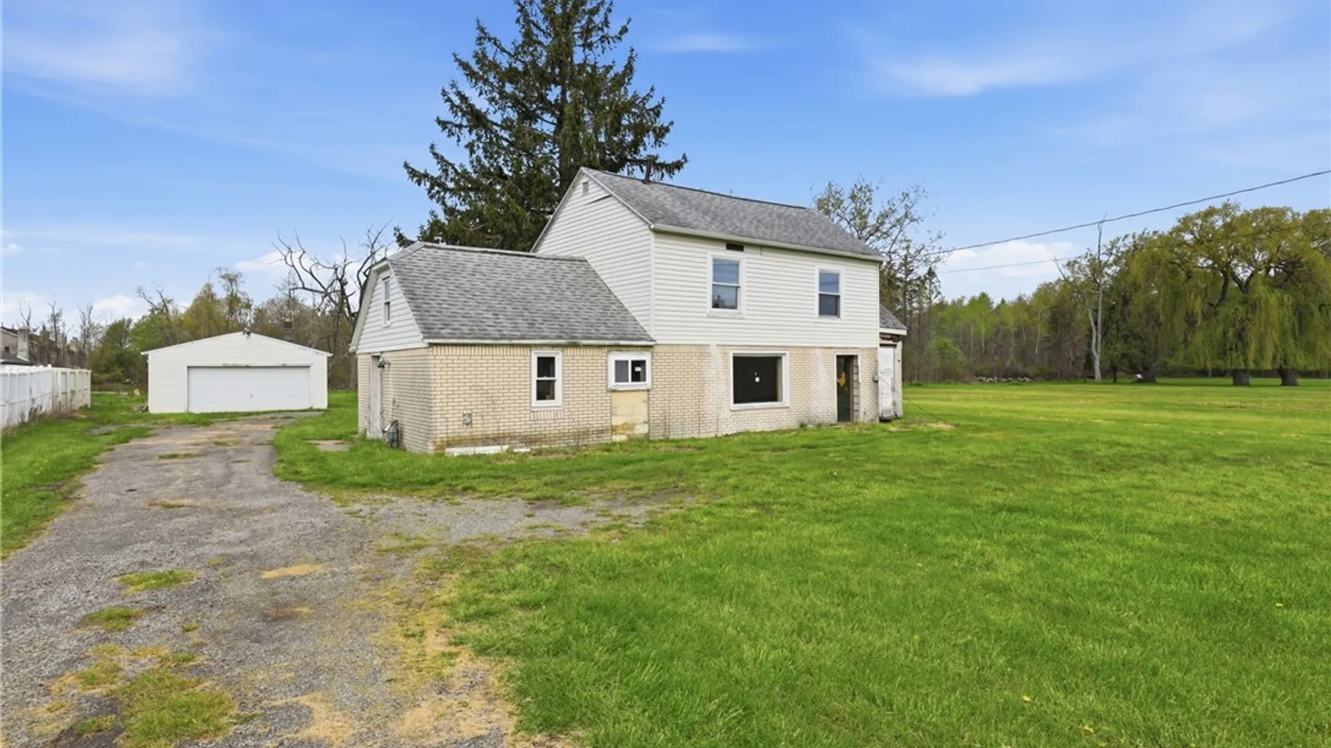 Property at 140 Wendel Street, Lancaster, NY 14043 3