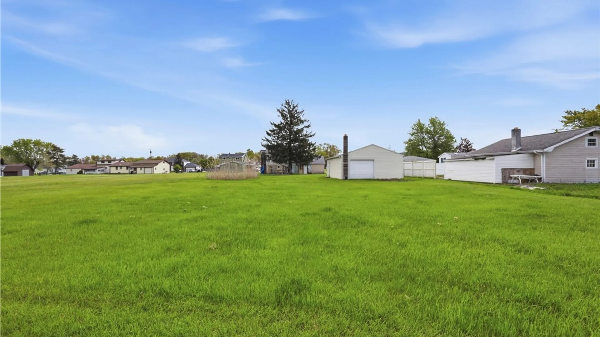 Property at 140 Wendel Street, Lancaster, NY 14043 18
