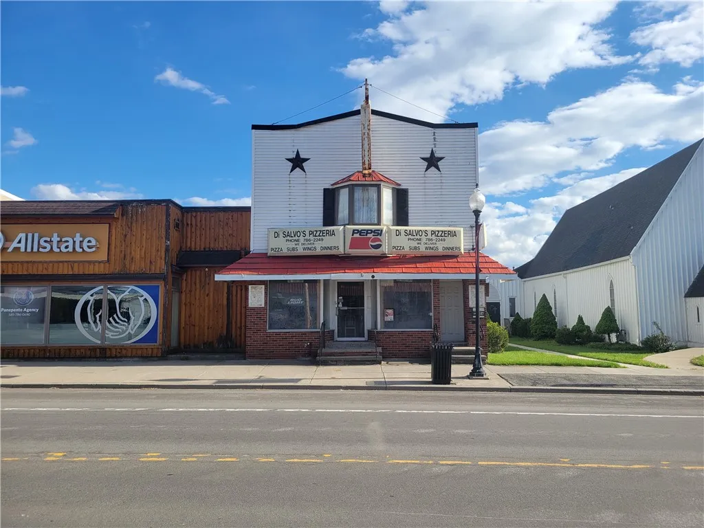 Property at 54 W Buffalo Street, Warsaw, NY 14569