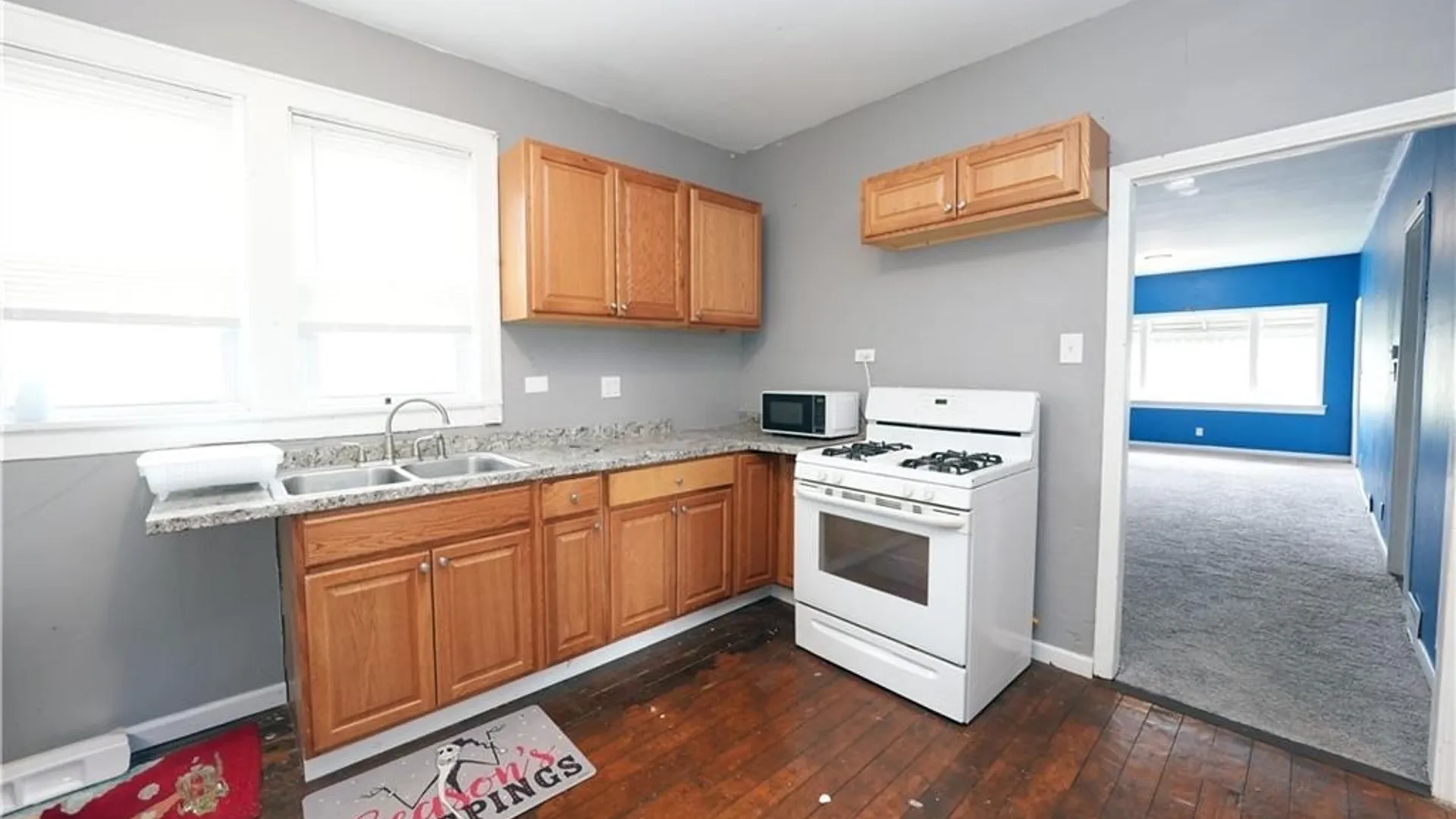 Property at 64 Ontario Street, Buffalo, NY 14207 4