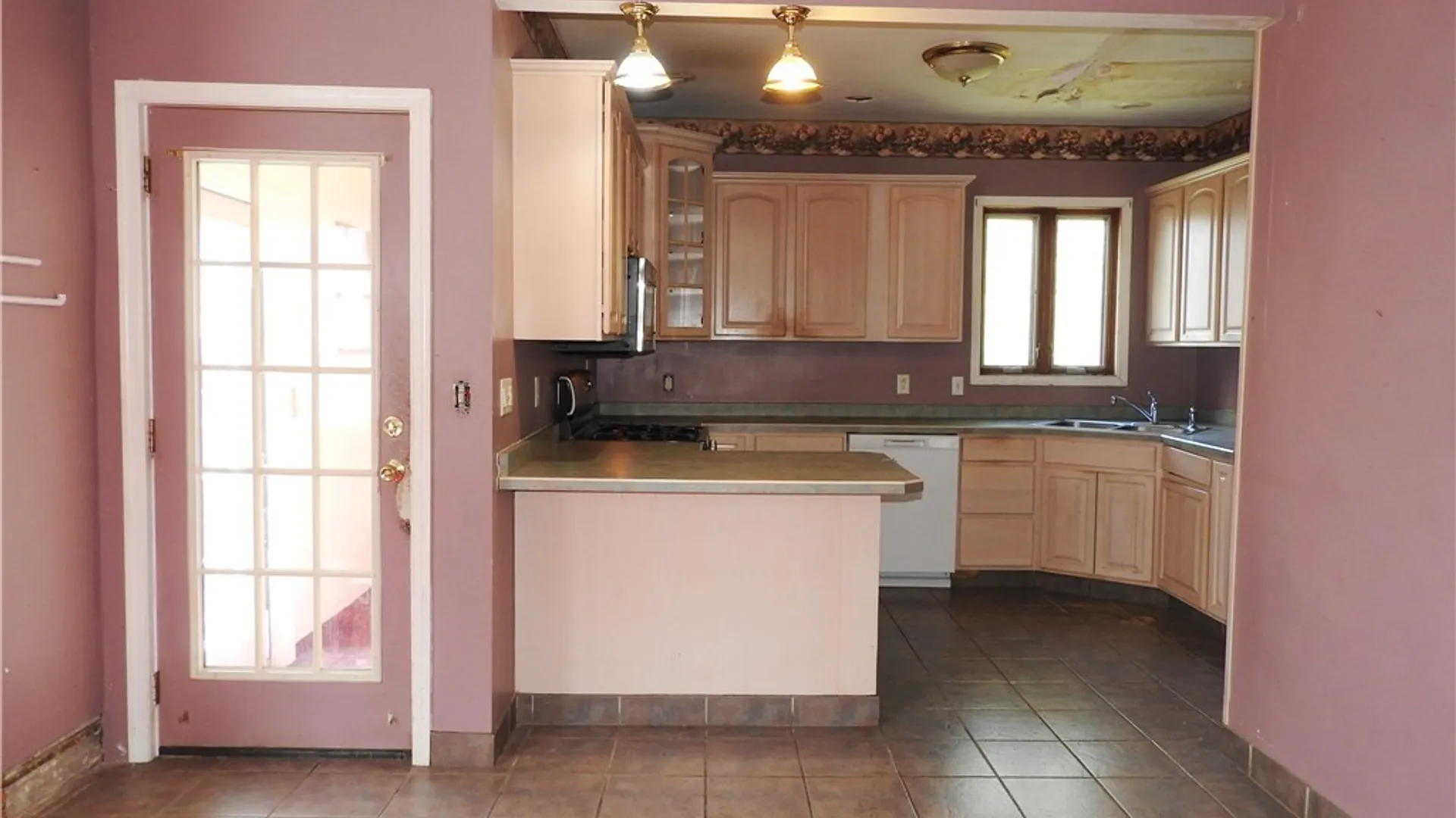 Property at 13 Wood Street, Auburn, NY 13021 10