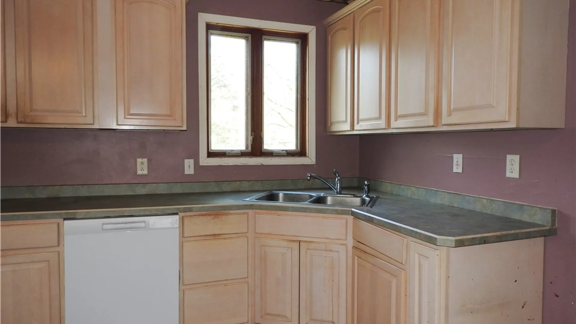 Property at 13 Wood Street, Auburn, NY 13021 12