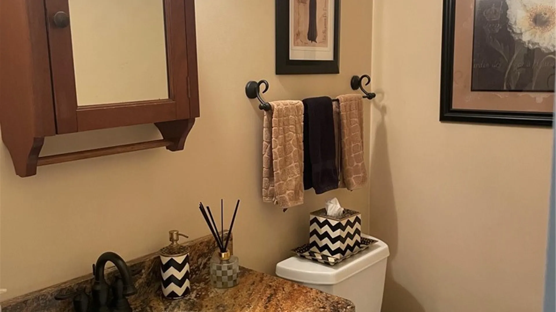 Property at 237 Pickering Street, Canandaigua City, NY 14424 11