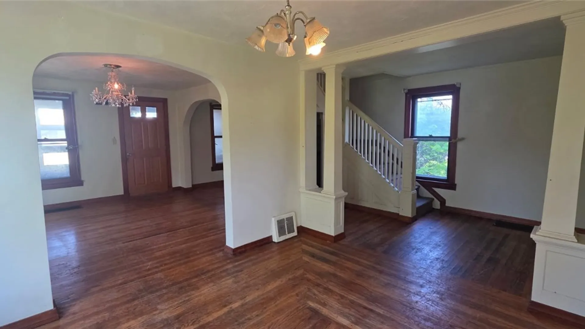 Property at 55 Kosciuszko Avenue, Dunkirk, NY 14048 15