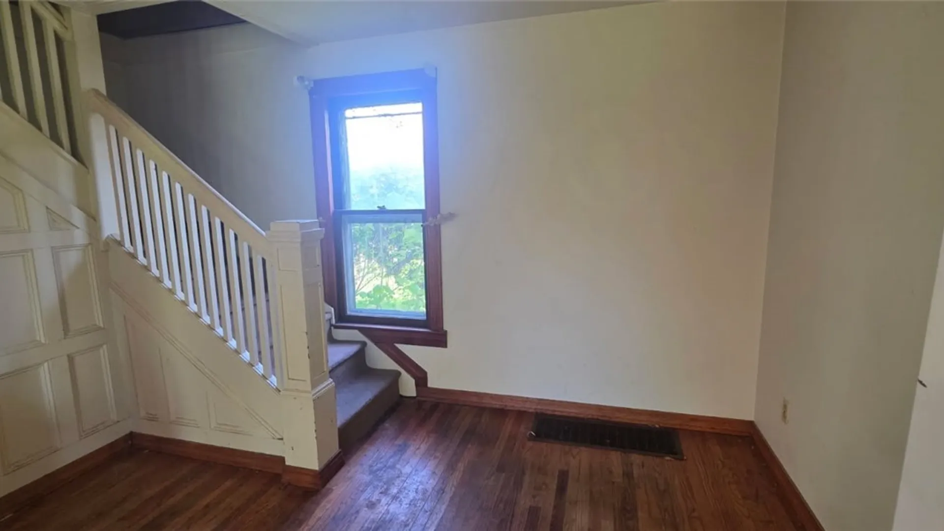 Property at 55 Kosciuszko Avenue, Dunkirk, NY 14048 20