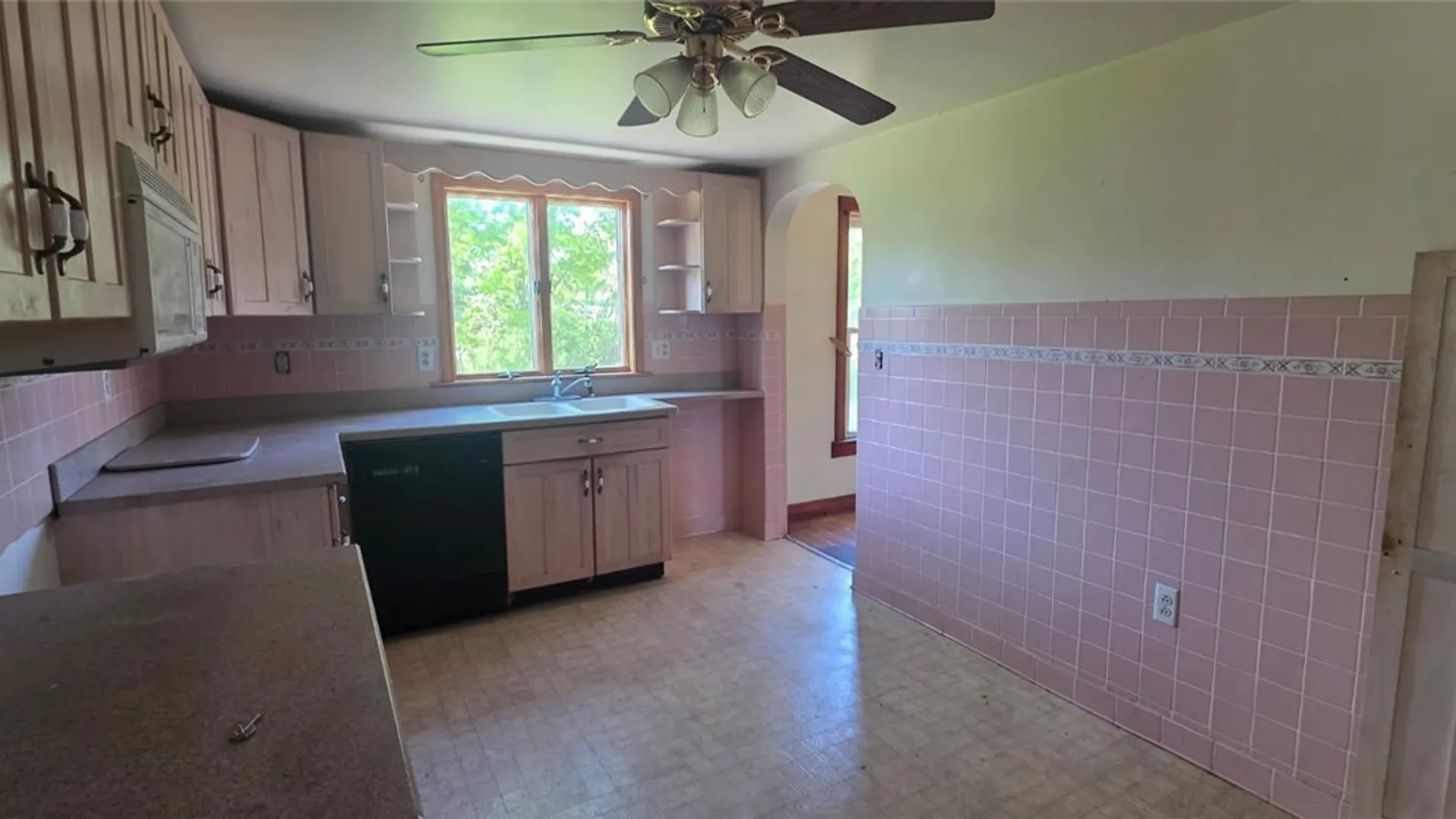 Property at 55 Kosciuszko Avenue, Dunkirk, NY 14048 21