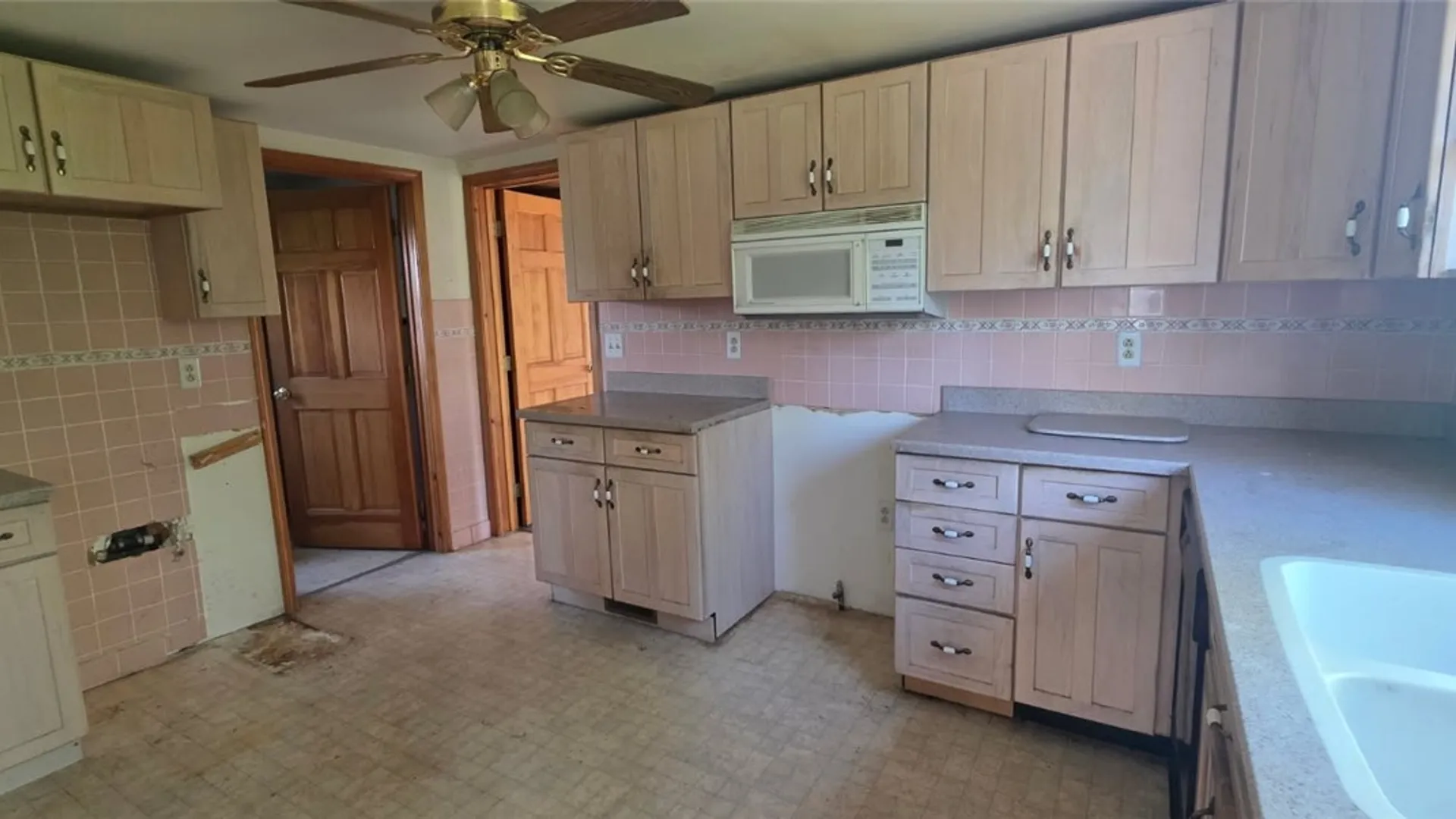 Property at 55 Kosciuszko Avenue, Dunkirk, NY 14048 22