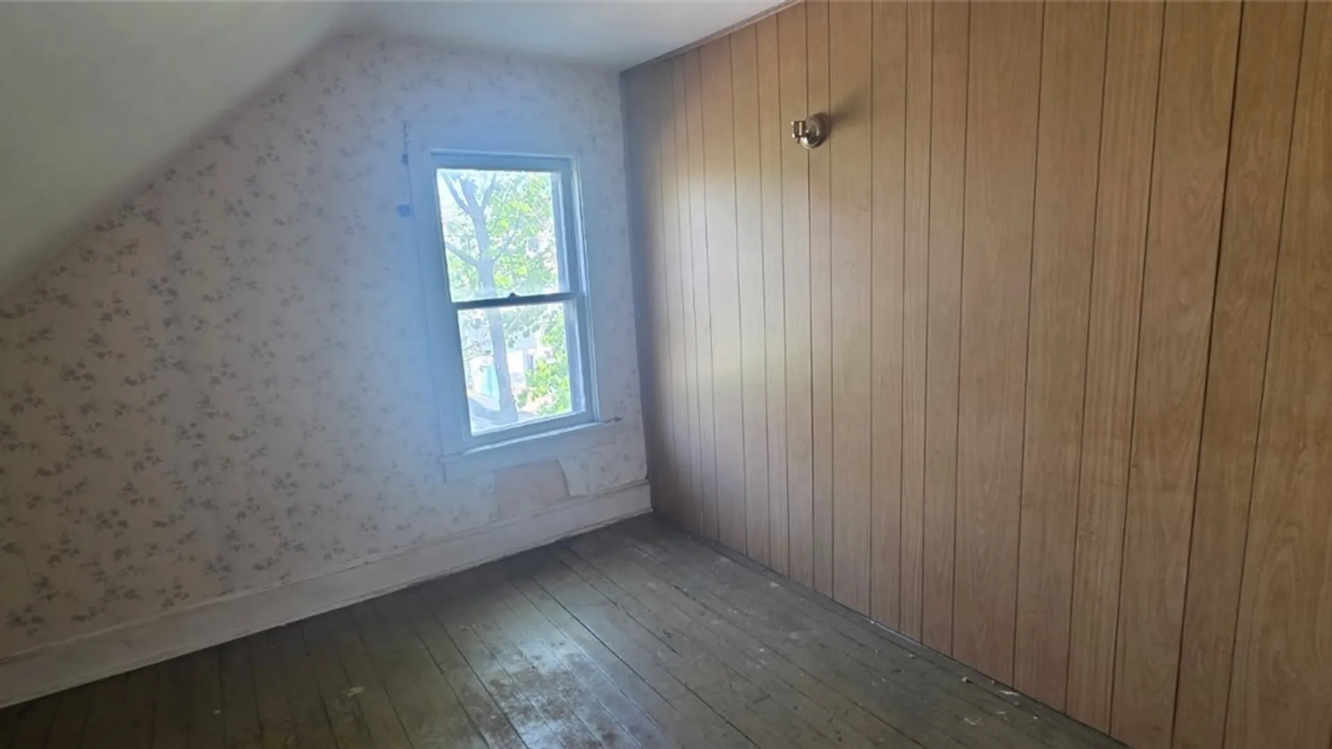 Property at 55 Kosciuszko Avenue, Dunkirk, NY 14048 30
