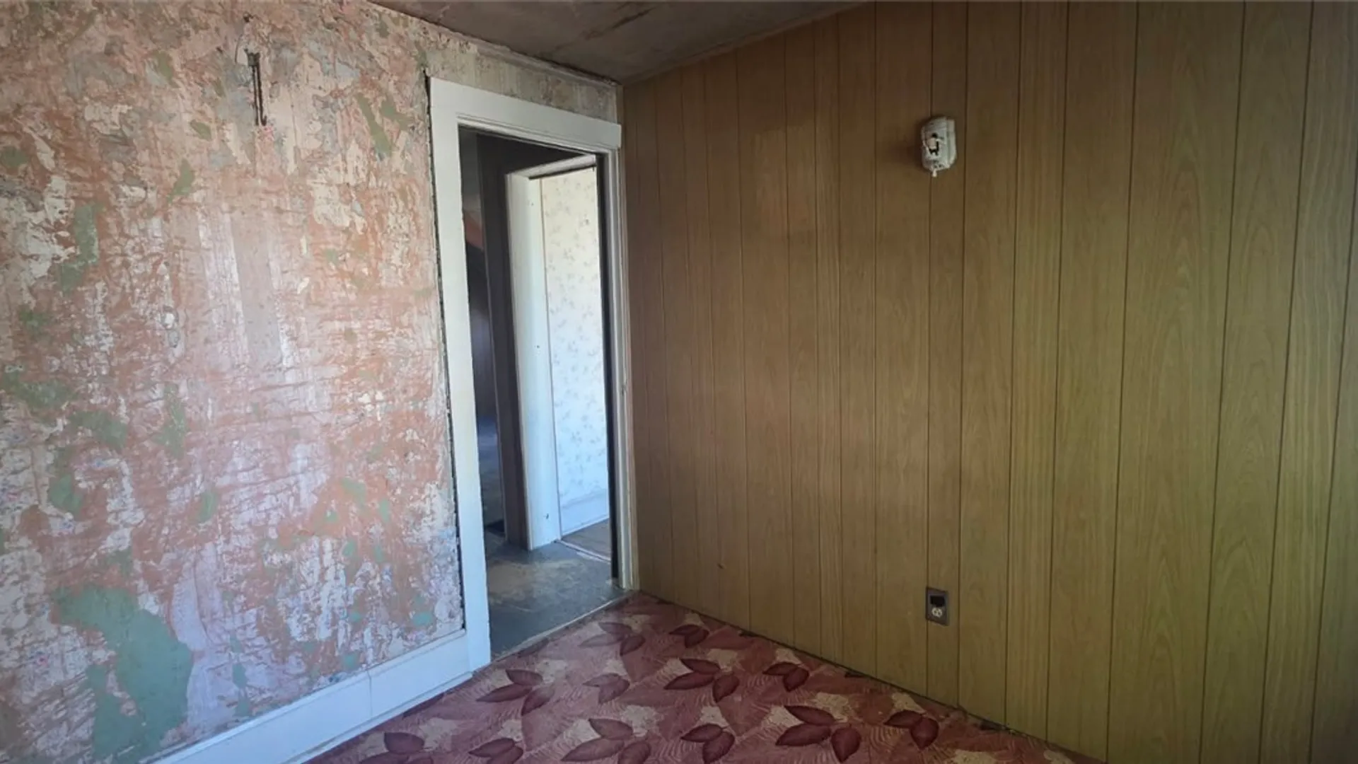 Property at 55 Kosciuszko Avenue, Dunkirk, NY 14048 34
