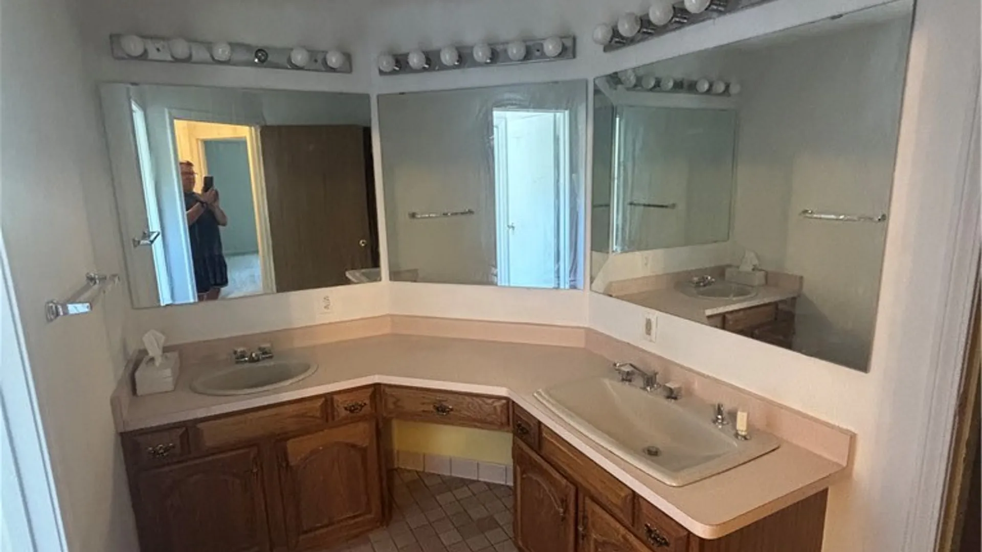 Property at 104 Carmas Drive, Greece, NY 14626 13