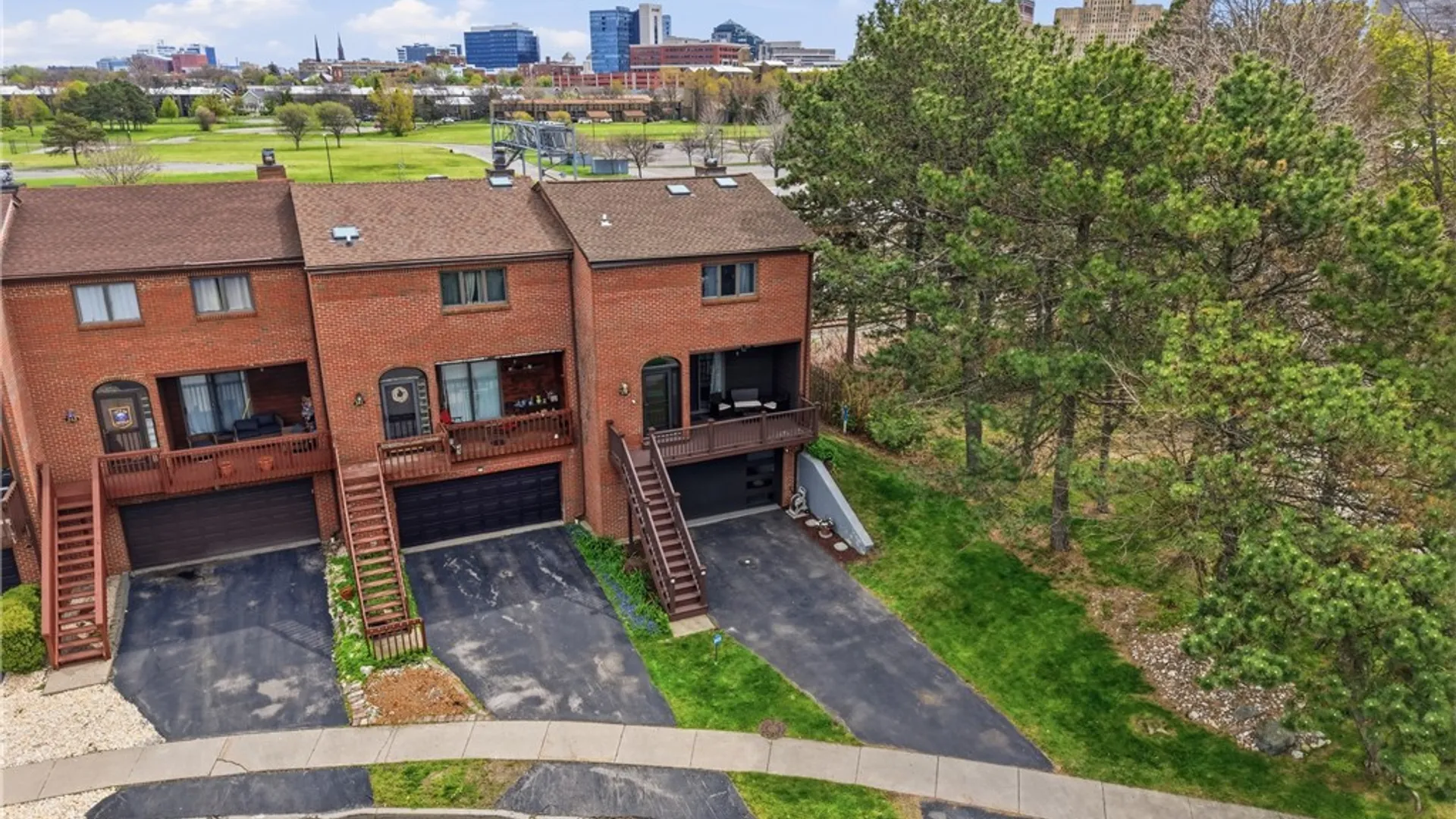 Property at 339 Lakefront Boulevard, Buffalo, NY 14202 36