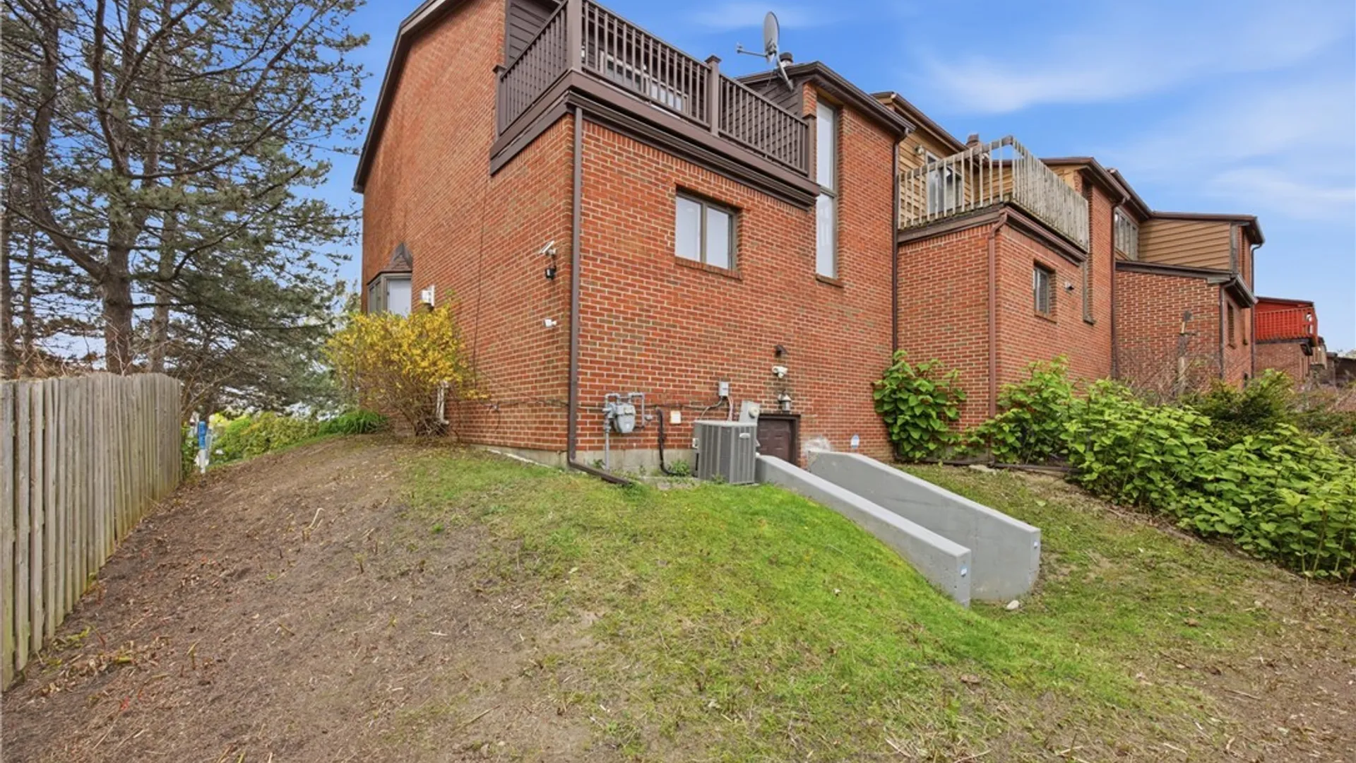 Property at 339 Lakefront Boulevard, Buffalo, NY 14202 32